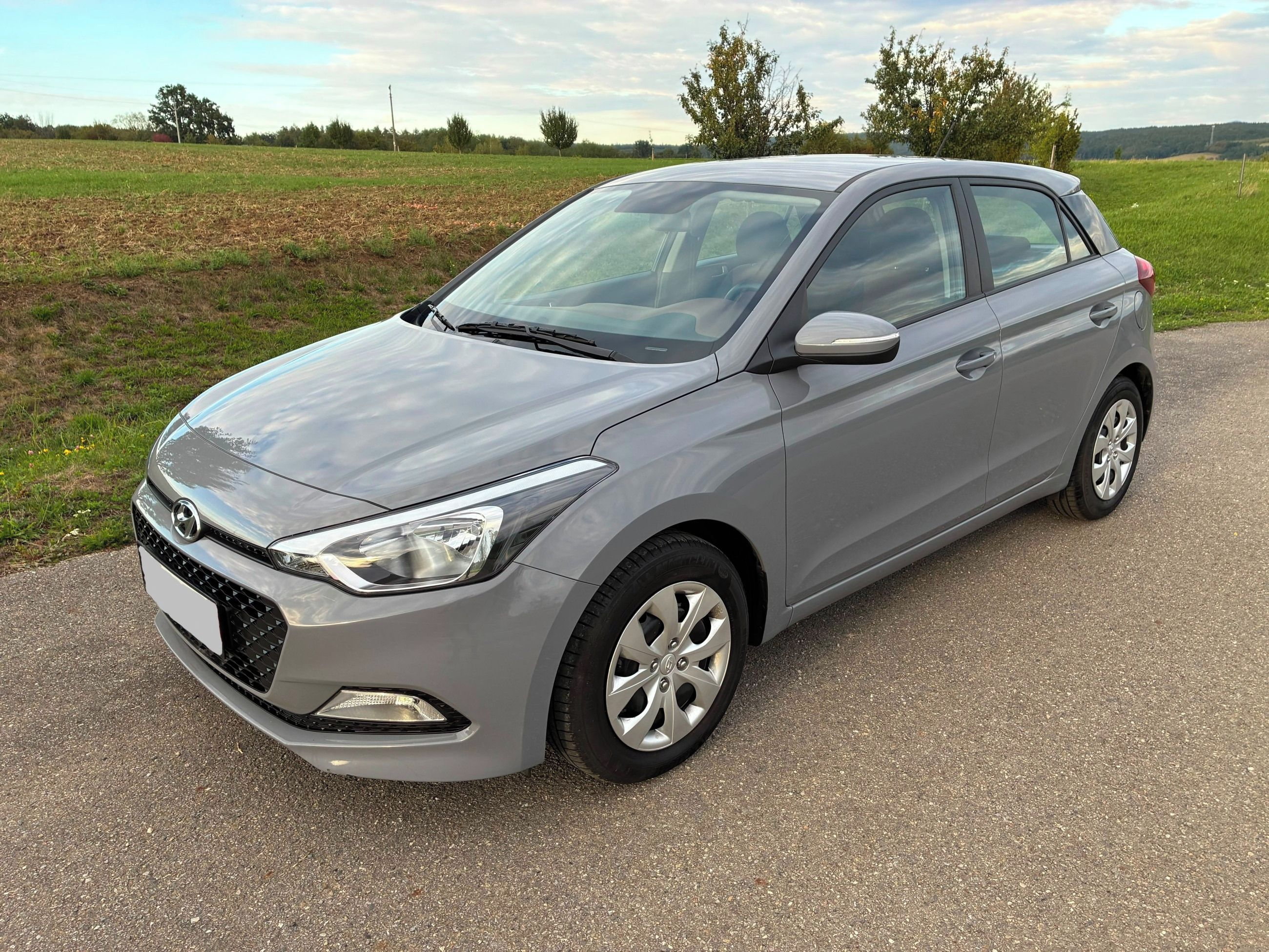 Hyundai i20, nájezd pouze 10.000 km