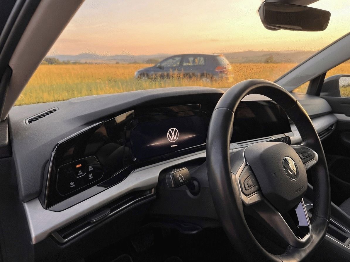 Volkswagen Golf Variant, Life 2.0 TDI DSG TOP - fotka 5