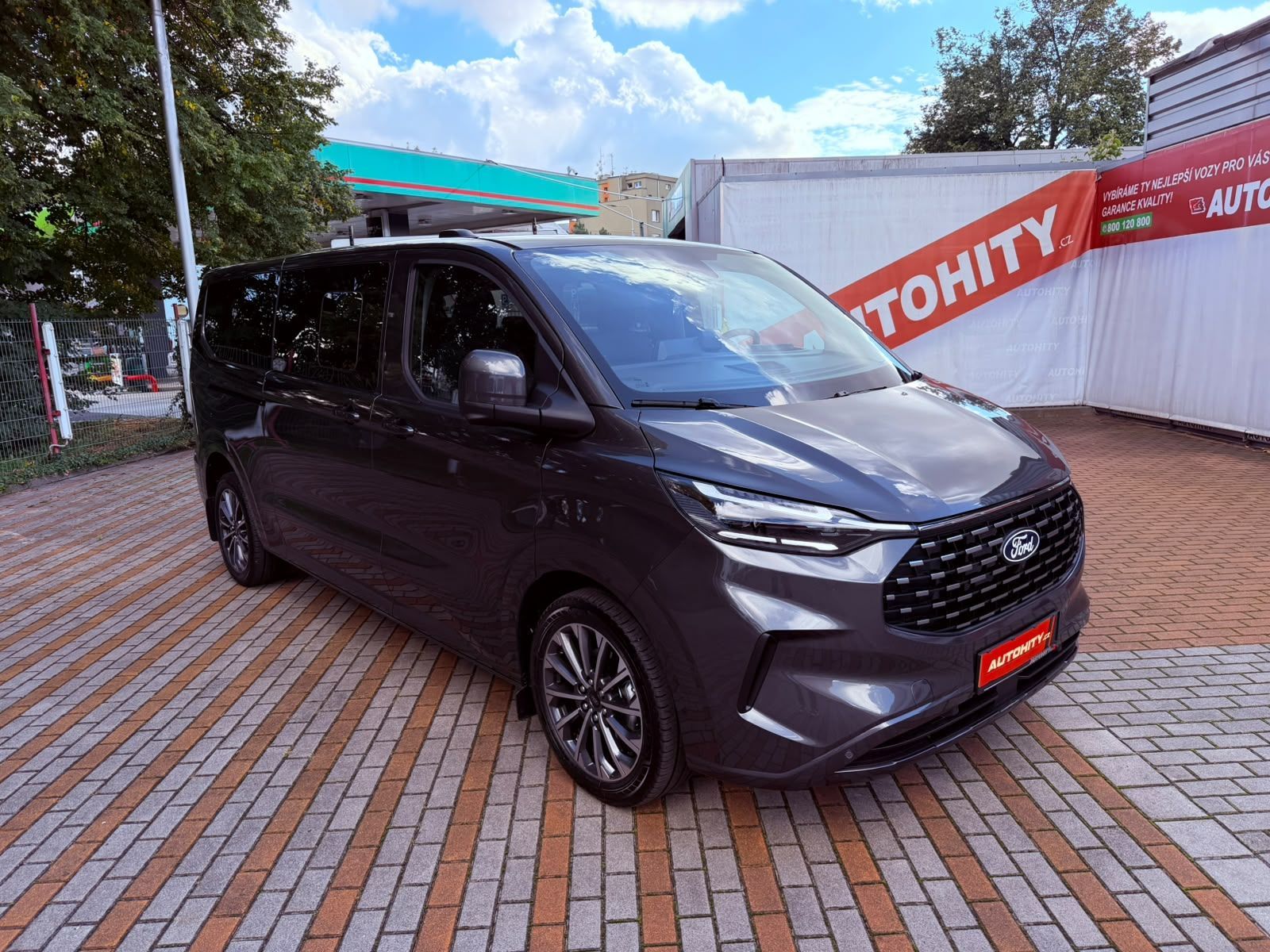 Ford Tourneo Custom, 2.0 EcoBlue Aut. Titanium X AW - fotka 5