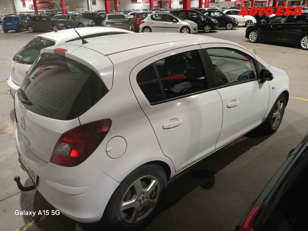 Opel Corsa, 1.2i - fotka 2