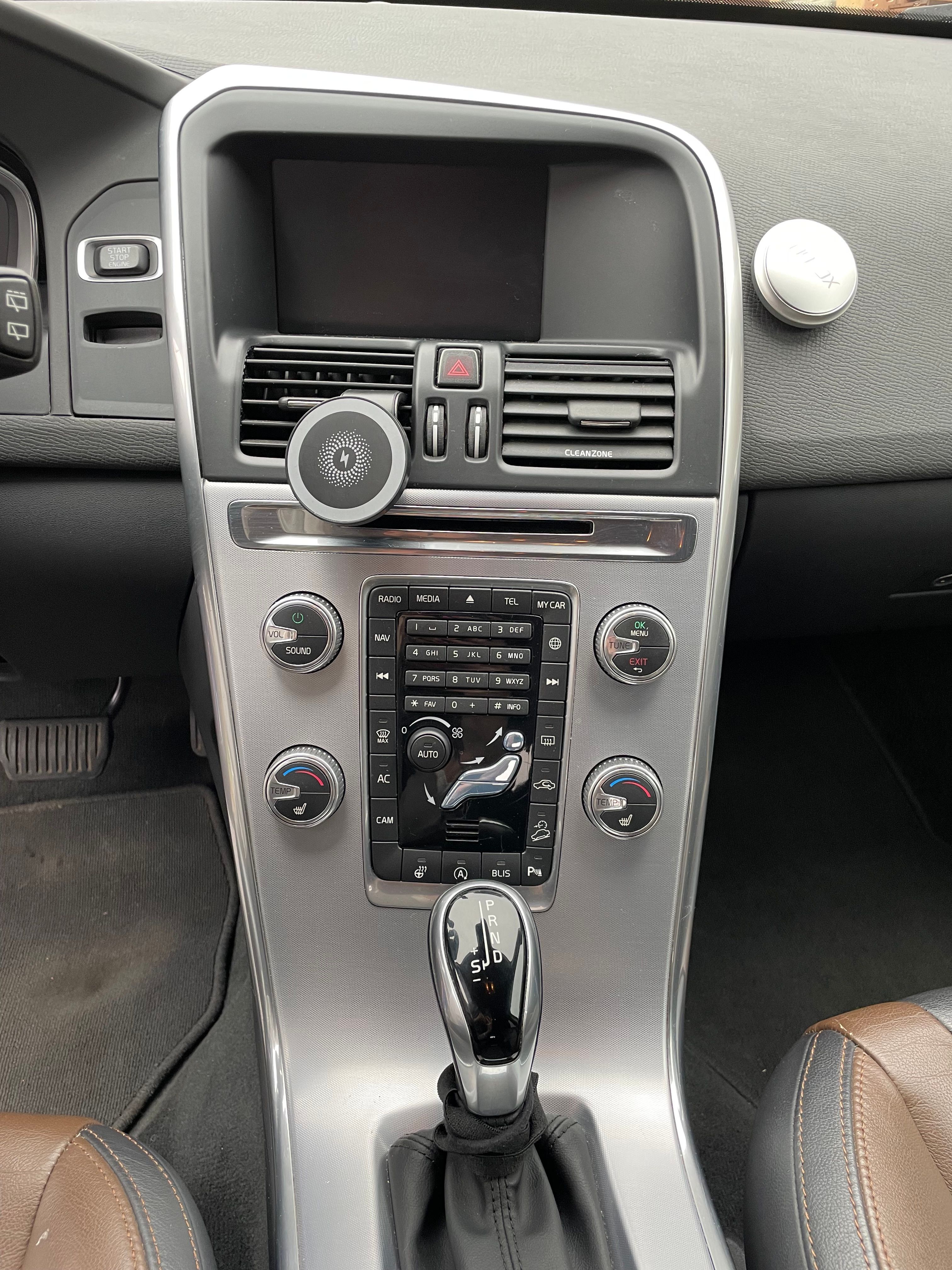 Volvo XC60, Volvo XC60, r. 2017, 133tis - fotka 4