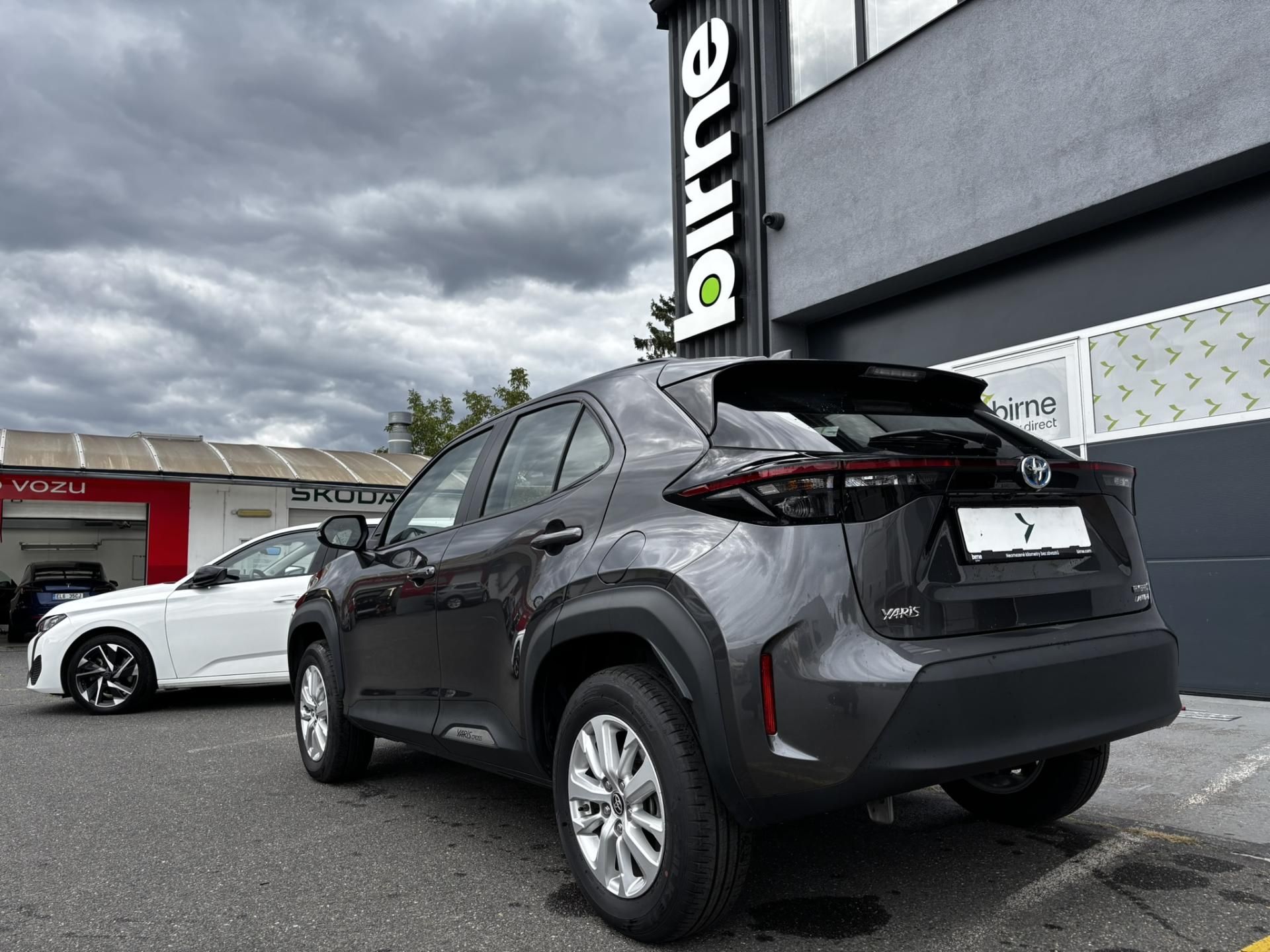 Toyota Yaris Cross, Comfort 1.5 Hybrid 4WD - fotka 4