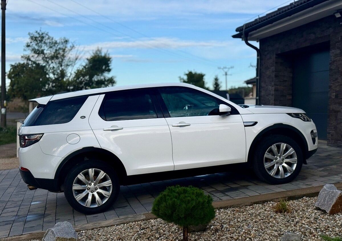 Land Rover Discovery Sport, HSE LUXURY 2.0 TD4, Meridian - fotka 3