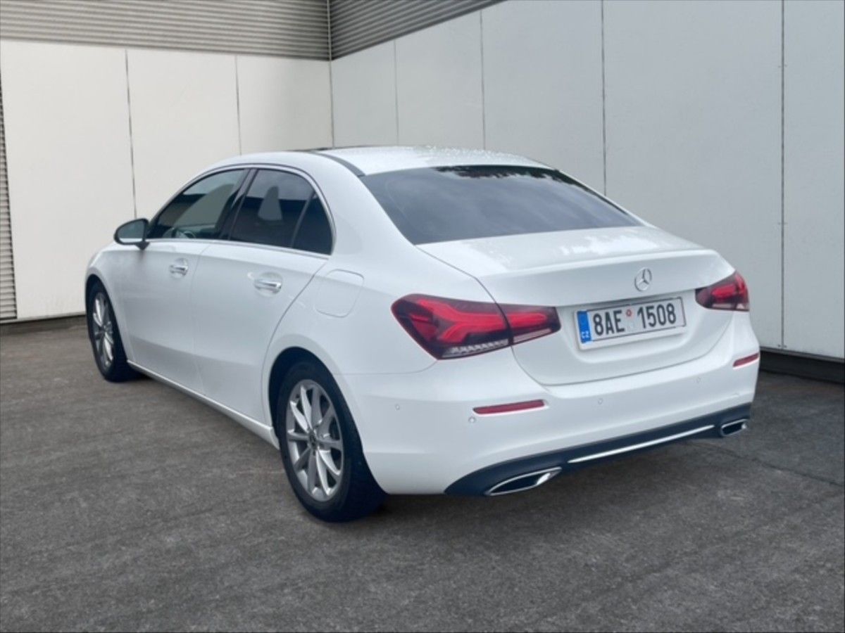 Mercedes-Benz Třídy A, 1,3 A180 AT - fotka 4