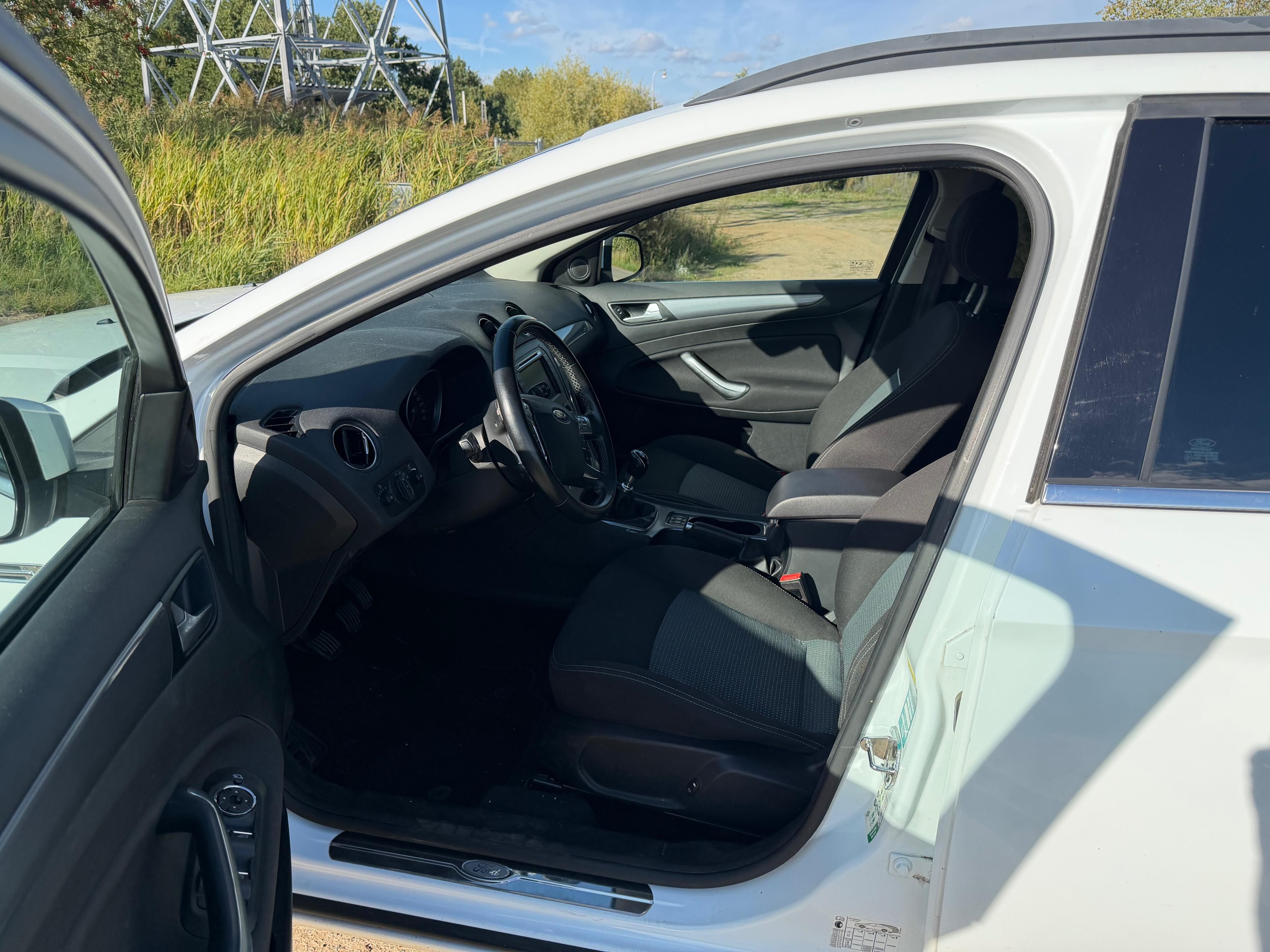 Ford Mondeo, Koupeno v CR, 2.majitel - fotka 6