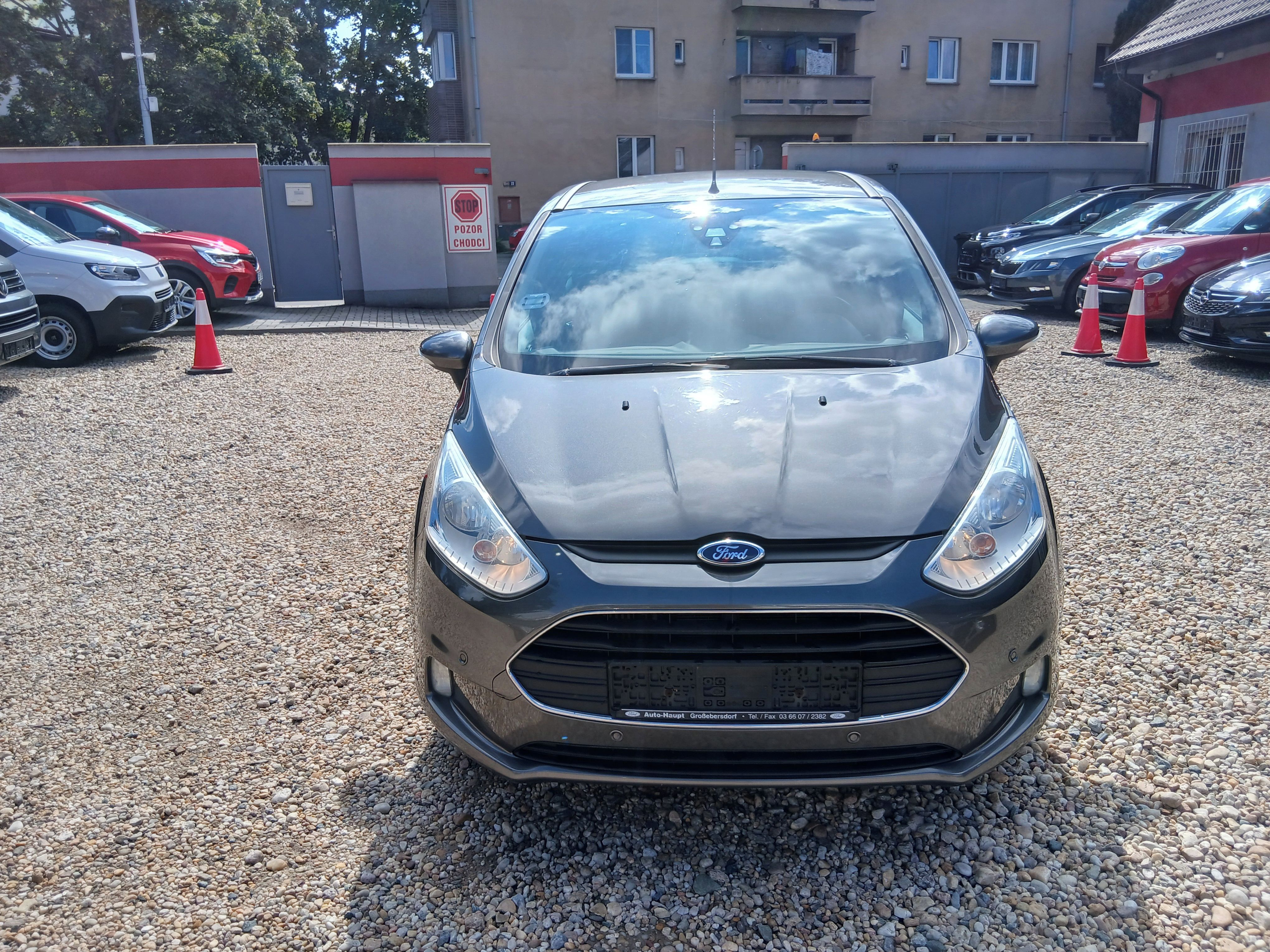 Ford B-MAX, 1.0i 74KW +Zimní kola - fotka 2