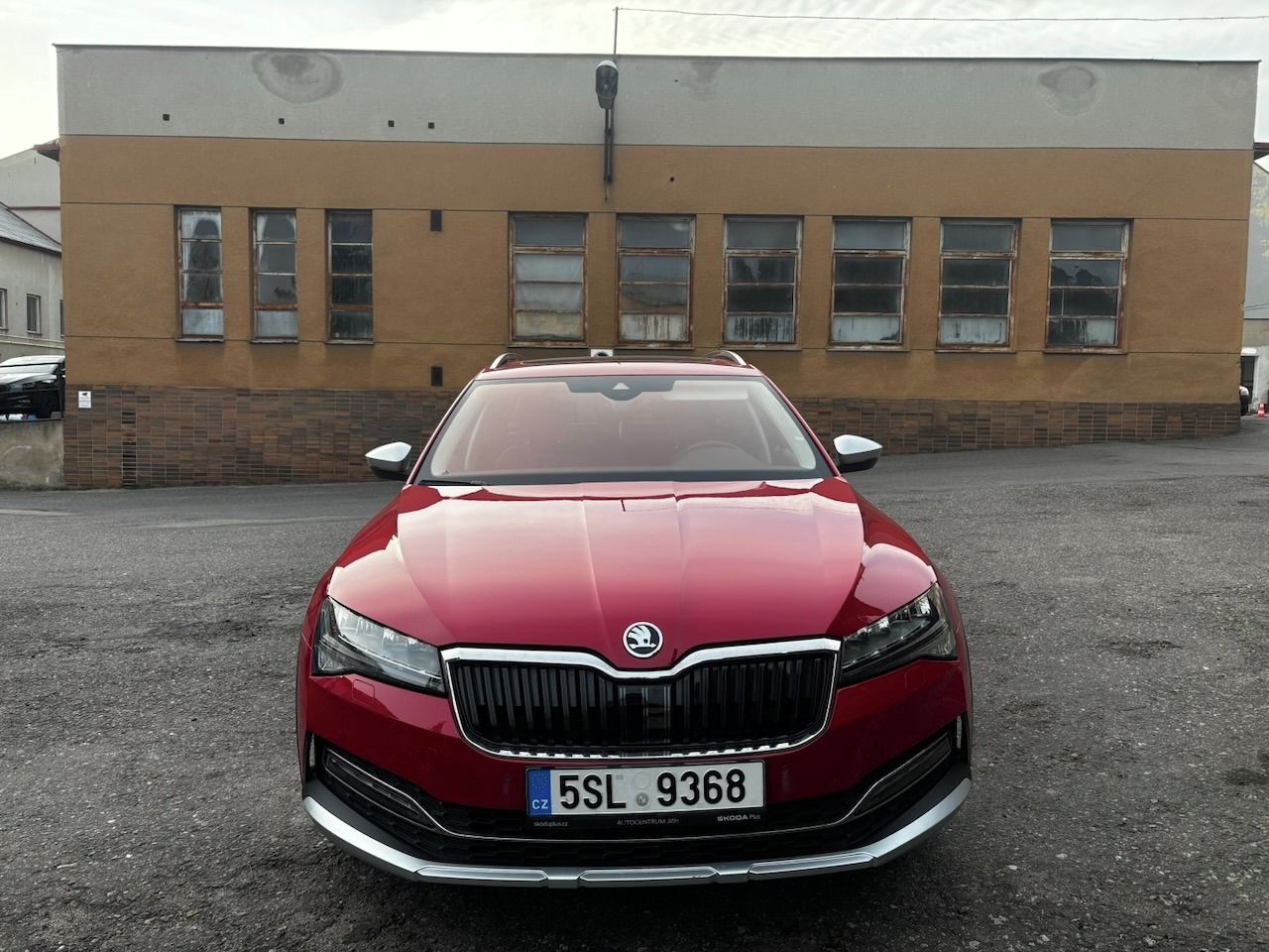 Škoda Superb, Scout 147KW TDI 4x4 - fotka 4