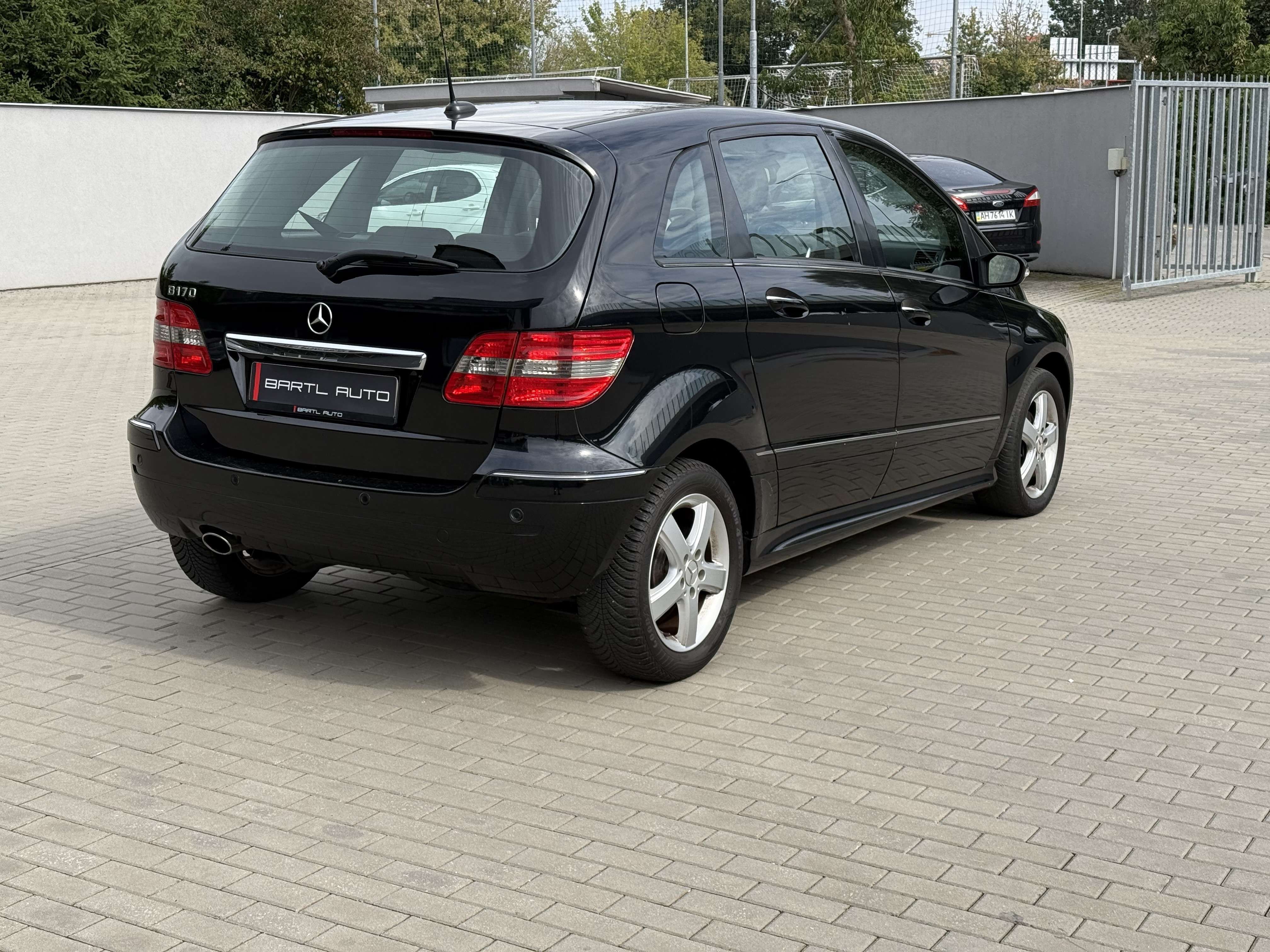 Mercedes-Benz Třídy B, Mercedes-Benz B-Klasse B 170 - fotka 4