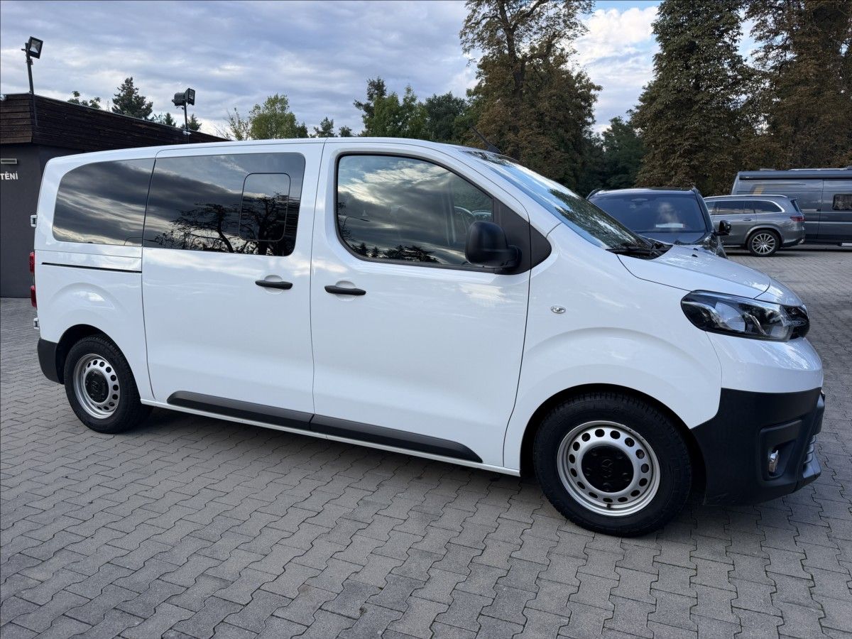 Toyota Proace, 9Míst ČR 1.maj. - fotka 4