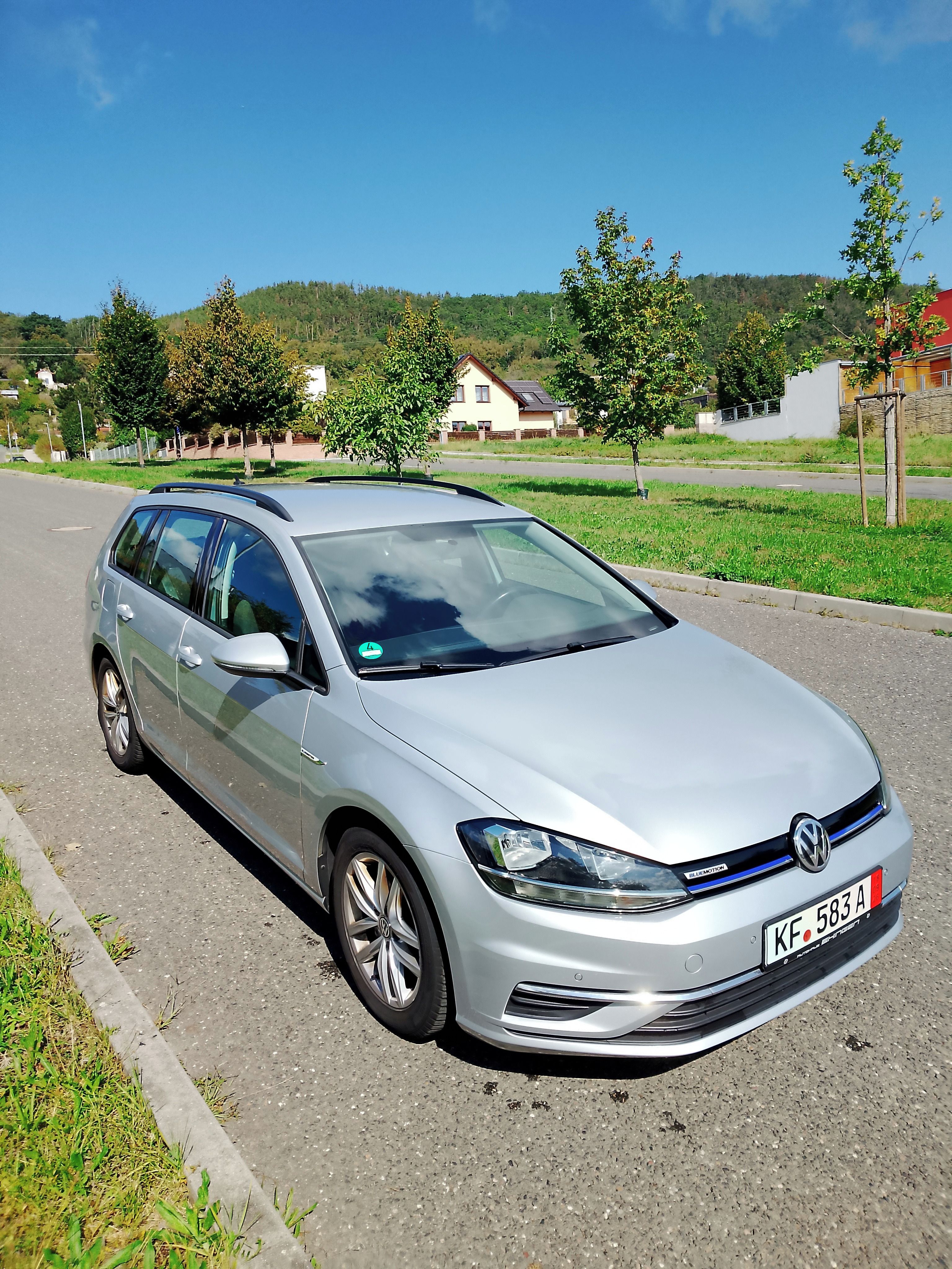 Volkswagen Golf, Volkswagen Golf VII 1.5 TSI - fotka 2