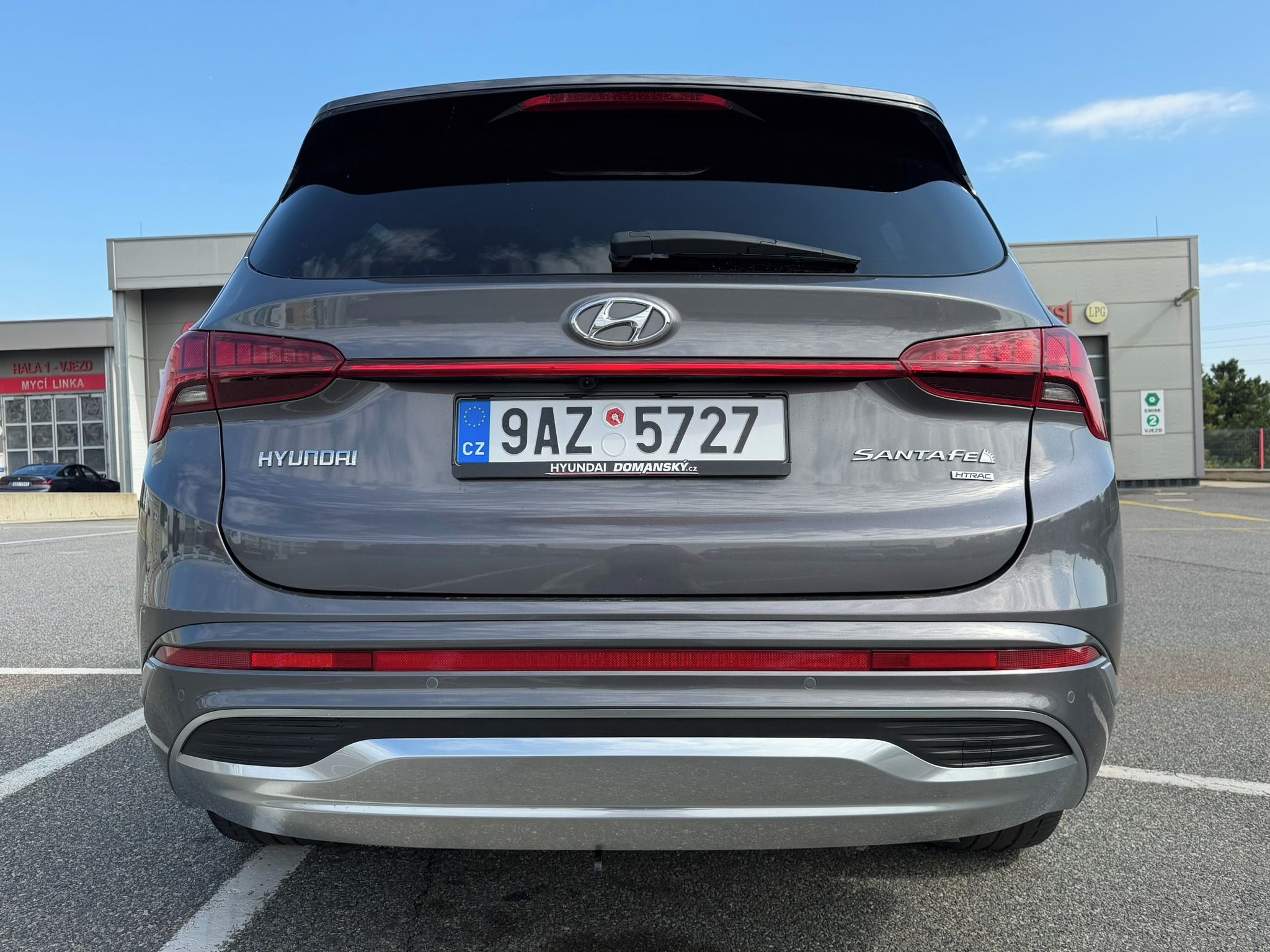 Hyundai Santa Fe, 2.2 CRDi LUXURY 4x4 142 kW - fotka 4