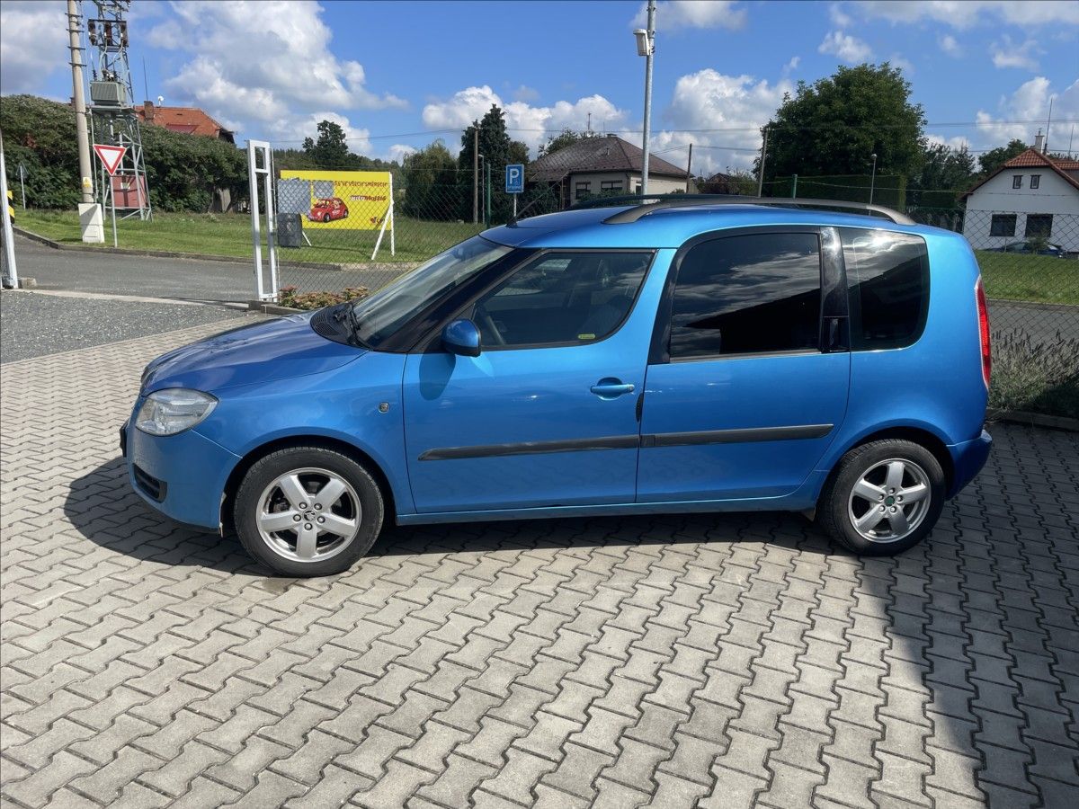 Škoda Roomster, 1,2 HTP 51 kW ČR KLIMA TZ NOVÁ - fotka 5