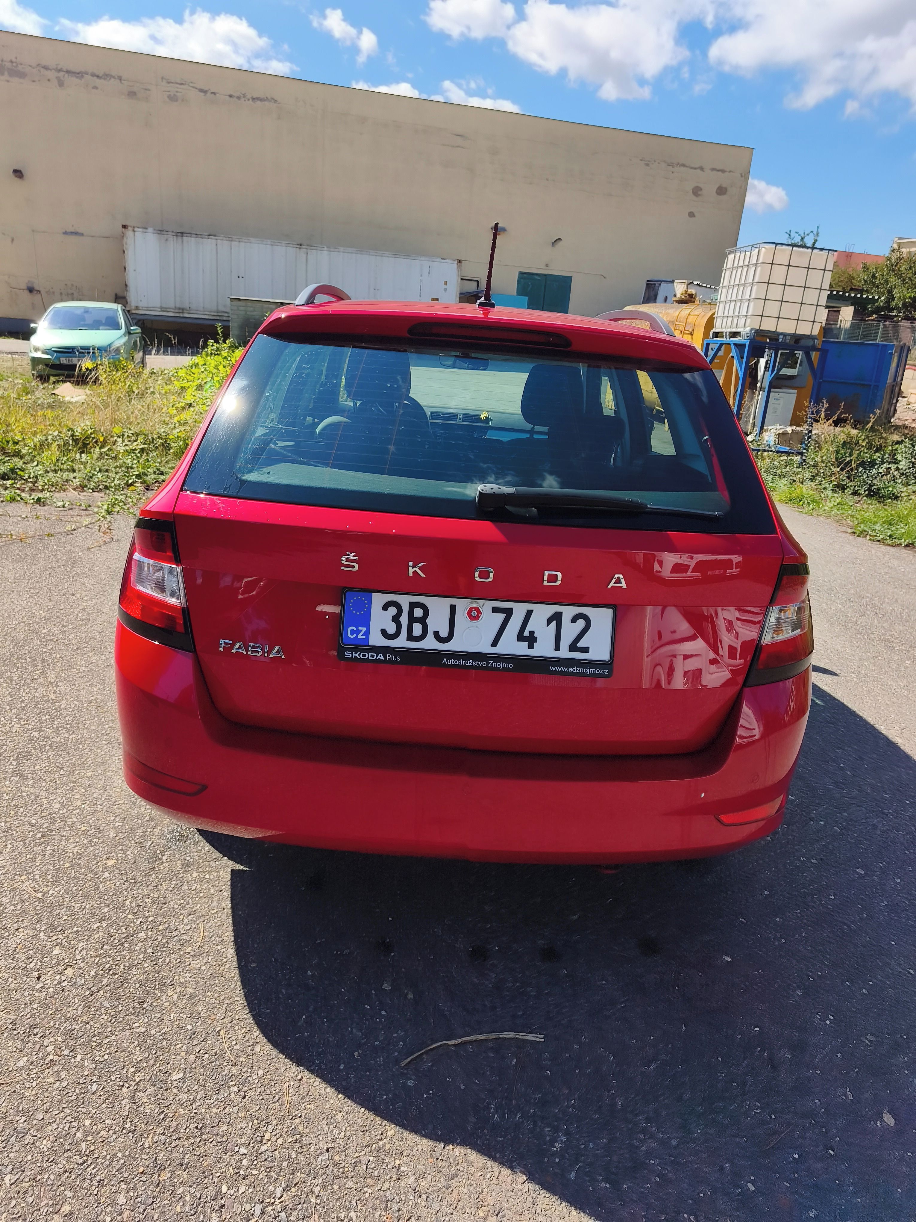 Škoda Fabia, 1,0TSI 70 KW 5 MAN - fotka 4