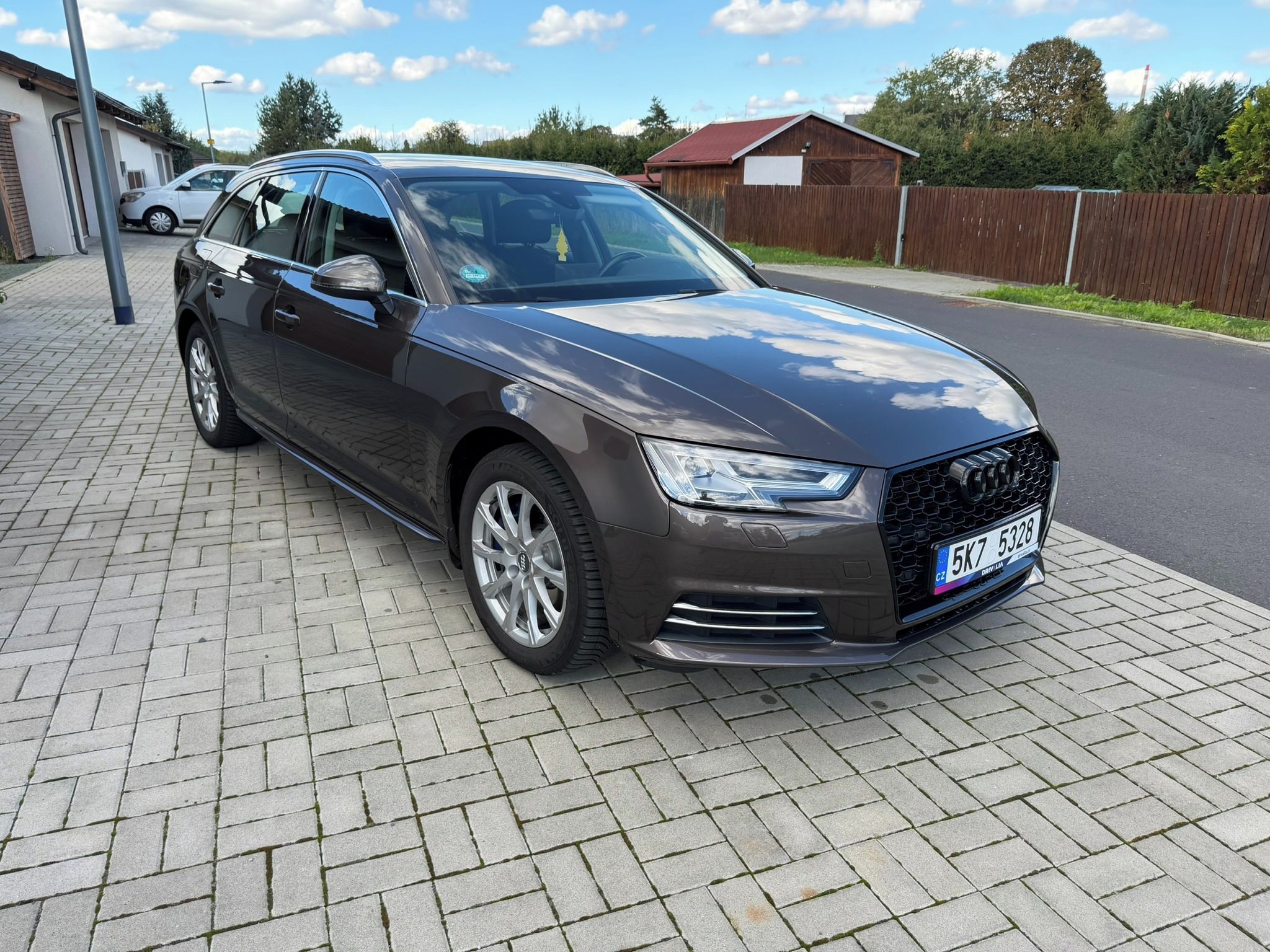 Audi A4 Avant - fotka 3