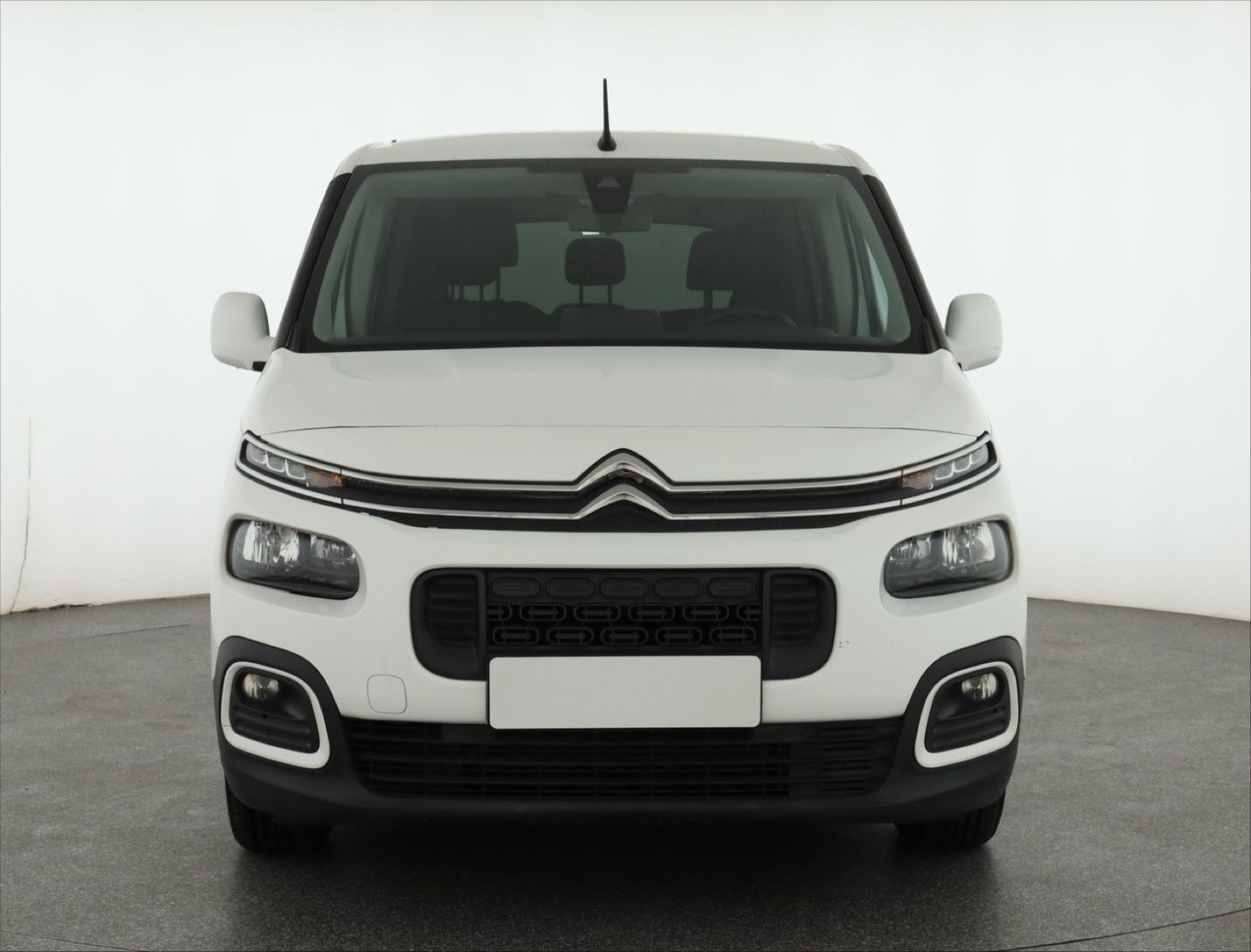 Citroën Berlingo, Maxi 1.5 BlueHDi, Feel, 5Míst - fotka 2