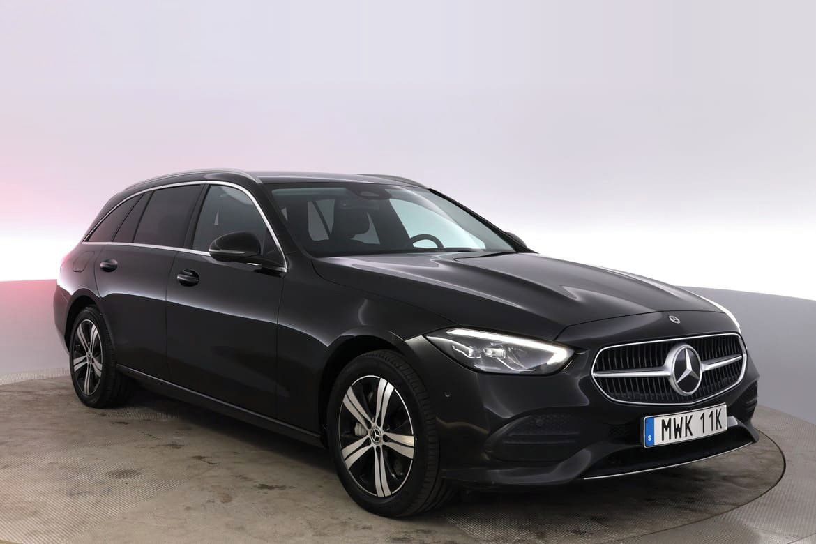 Mercedes-Benz Třídy C, 300e Avantgarde Kamera Tažné - fotka 2