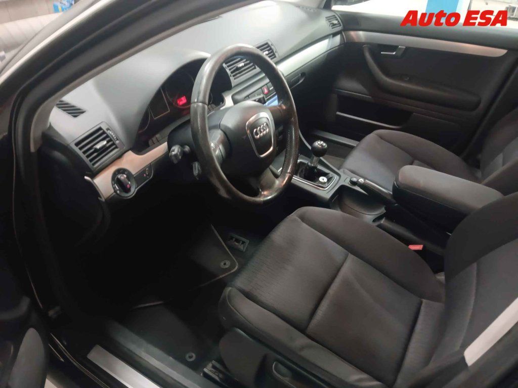 Audi A4, 2.0TDi Avant,ČR - fotka 3