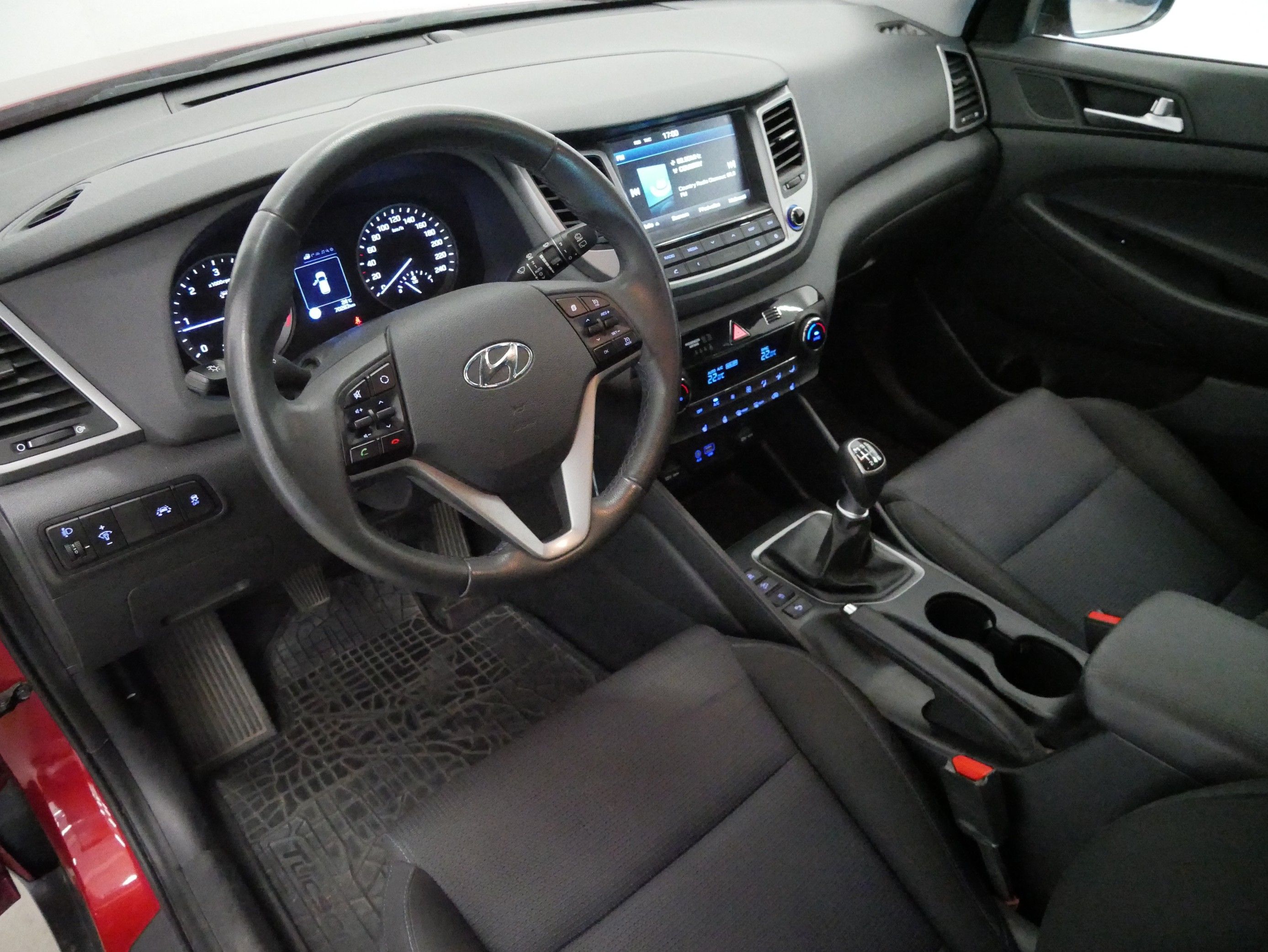 Hyundai Tucson, 1.7 CRDI 85 kW Comfort - fotka 5