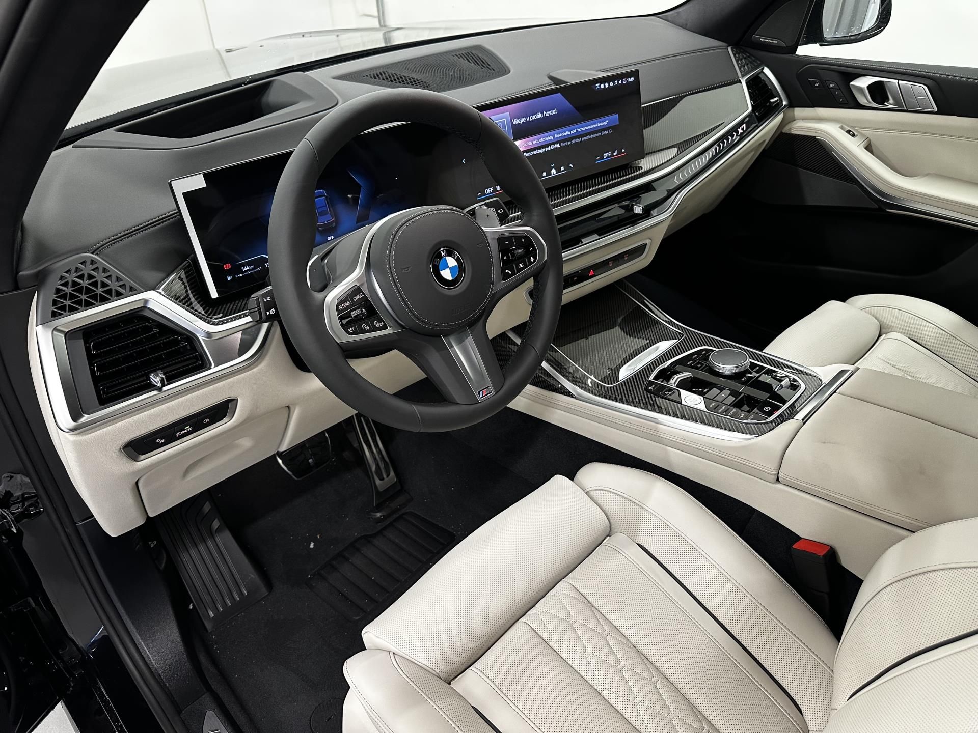 BMW X7, X7 xDrive40d - fotka 5
