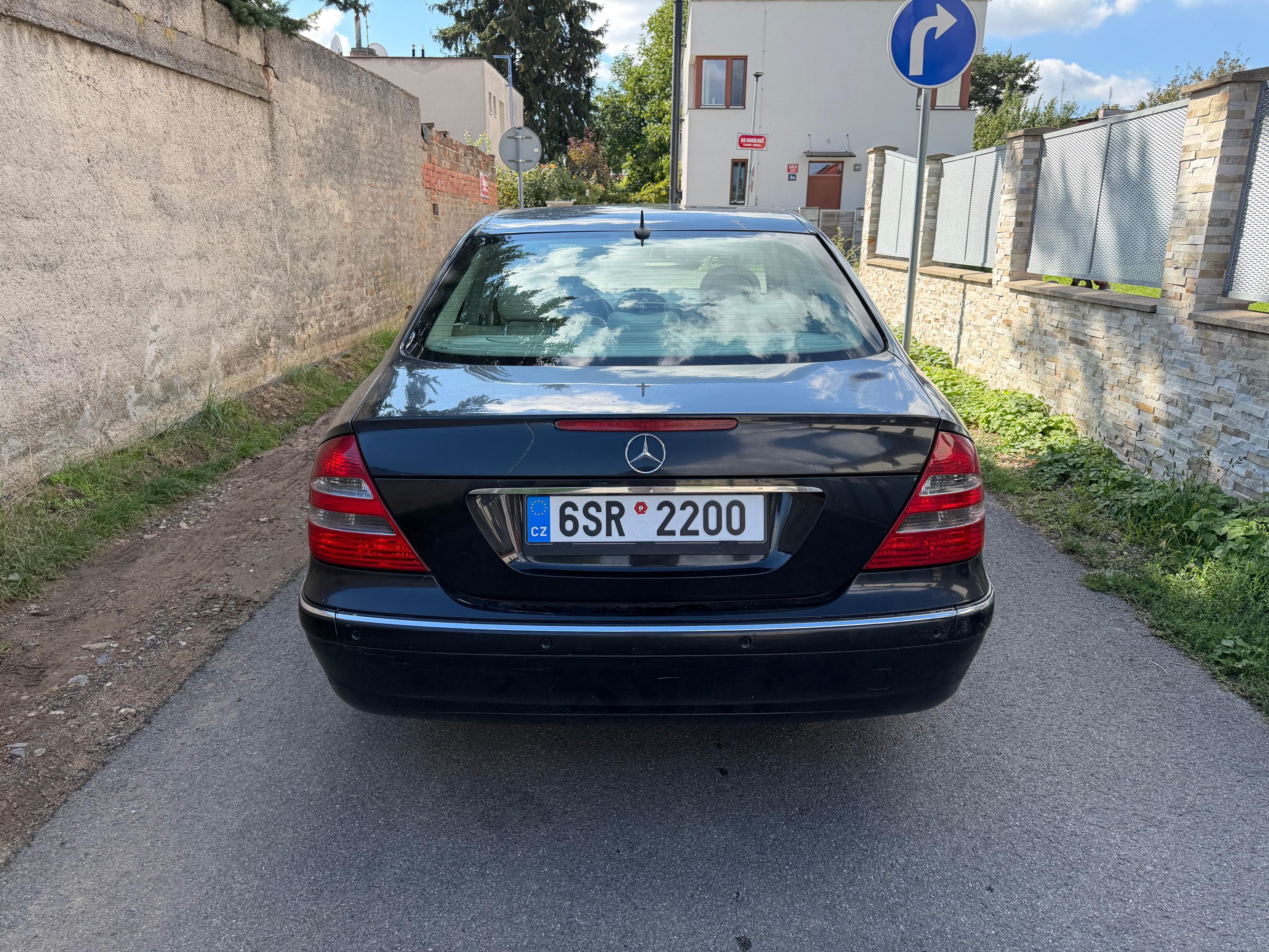 Mercedes-Benz Třídy E - fotka 4
