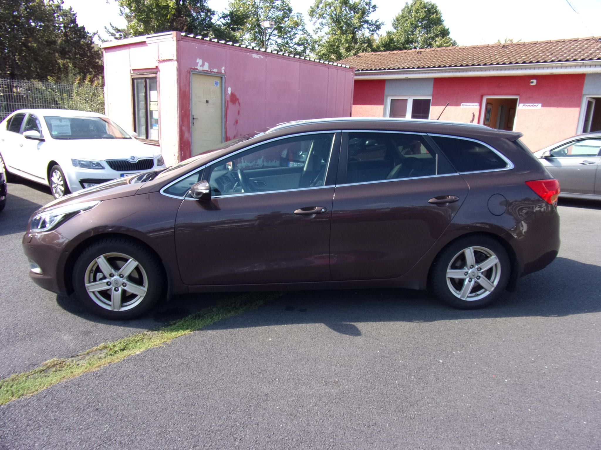 Kia Cee´d, 1,6 CRDi SW  Exclusive - fotka 6