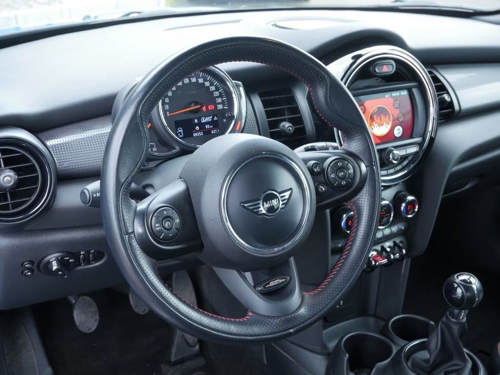 Mini Cooper - fotka 5