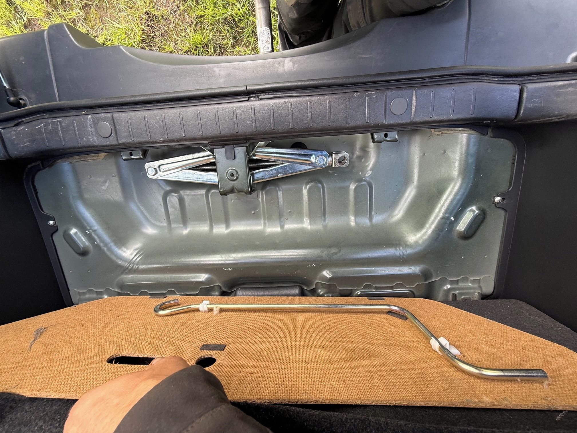 Suzuki Jimny, 1.3 VVT 4x4 KLIMA TZ - fotka 6