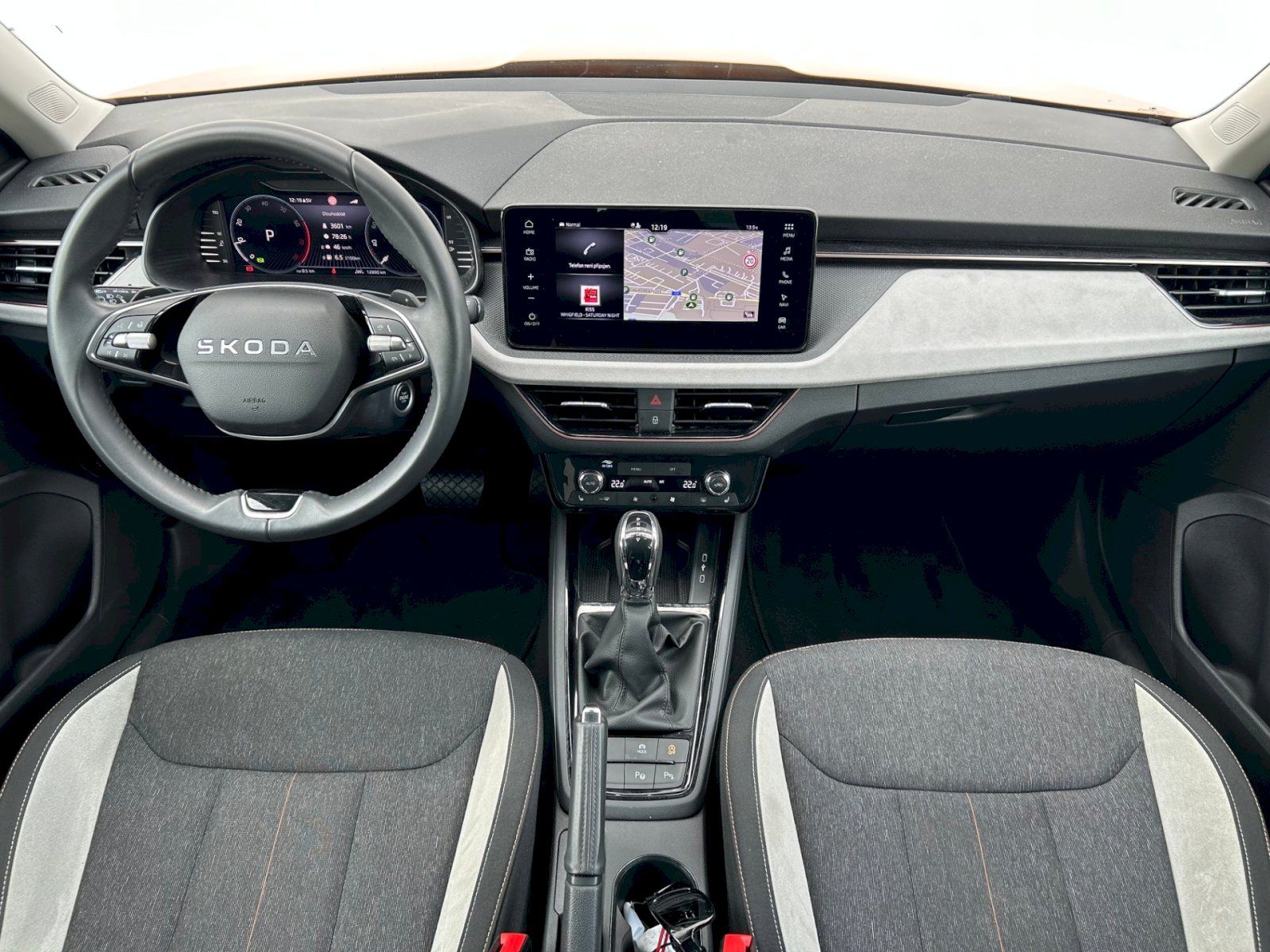 Škoda Kamiq, Top Selection 1.5 TSI 110 kW D - fotka 5