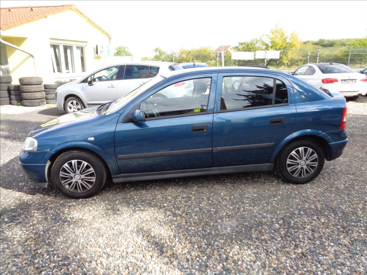Opel Astra, 1,4 - fotka 4