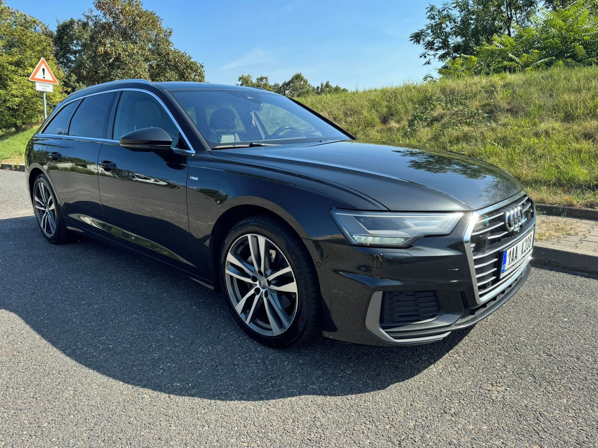 Audi A6, 4.0TDI 150kW / S-LINE / PANORA - fotka 4
