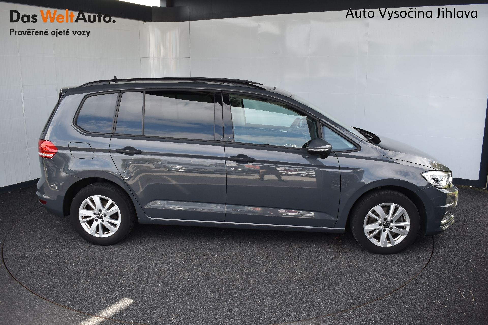 Volkswagen Touran, 2.0TDI 110kW Panorama,DSG - fotka 6