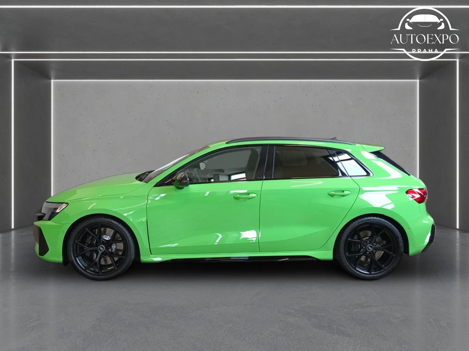 Audi RS3, Sportback TFSI* - fotka 3
