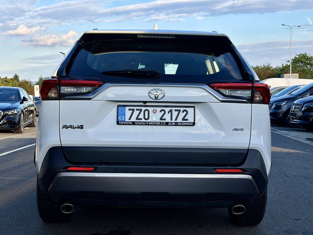 Toyota Rav4, 2,0 AWD Comfort - fotka 6