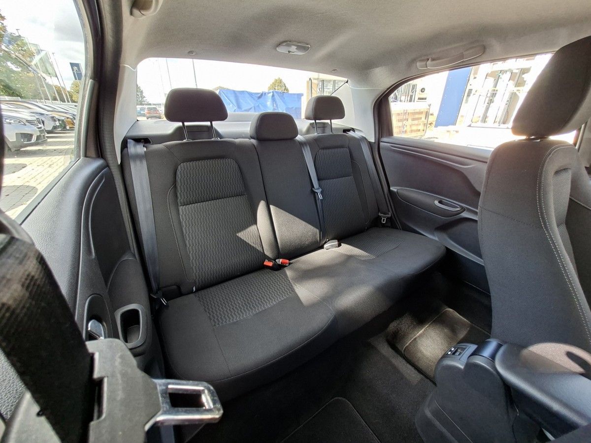 Peugeot 301, 1,6 BHDi 100k M5 - fotka 6