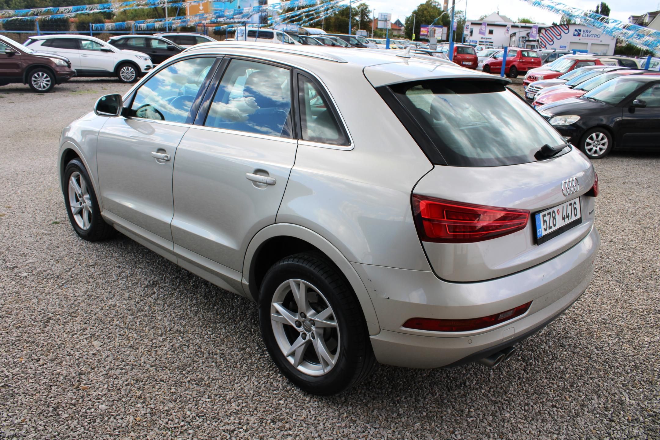 Audi Q3, 2,0TDI QUATTRO S-TRONIK LED - fotka 5