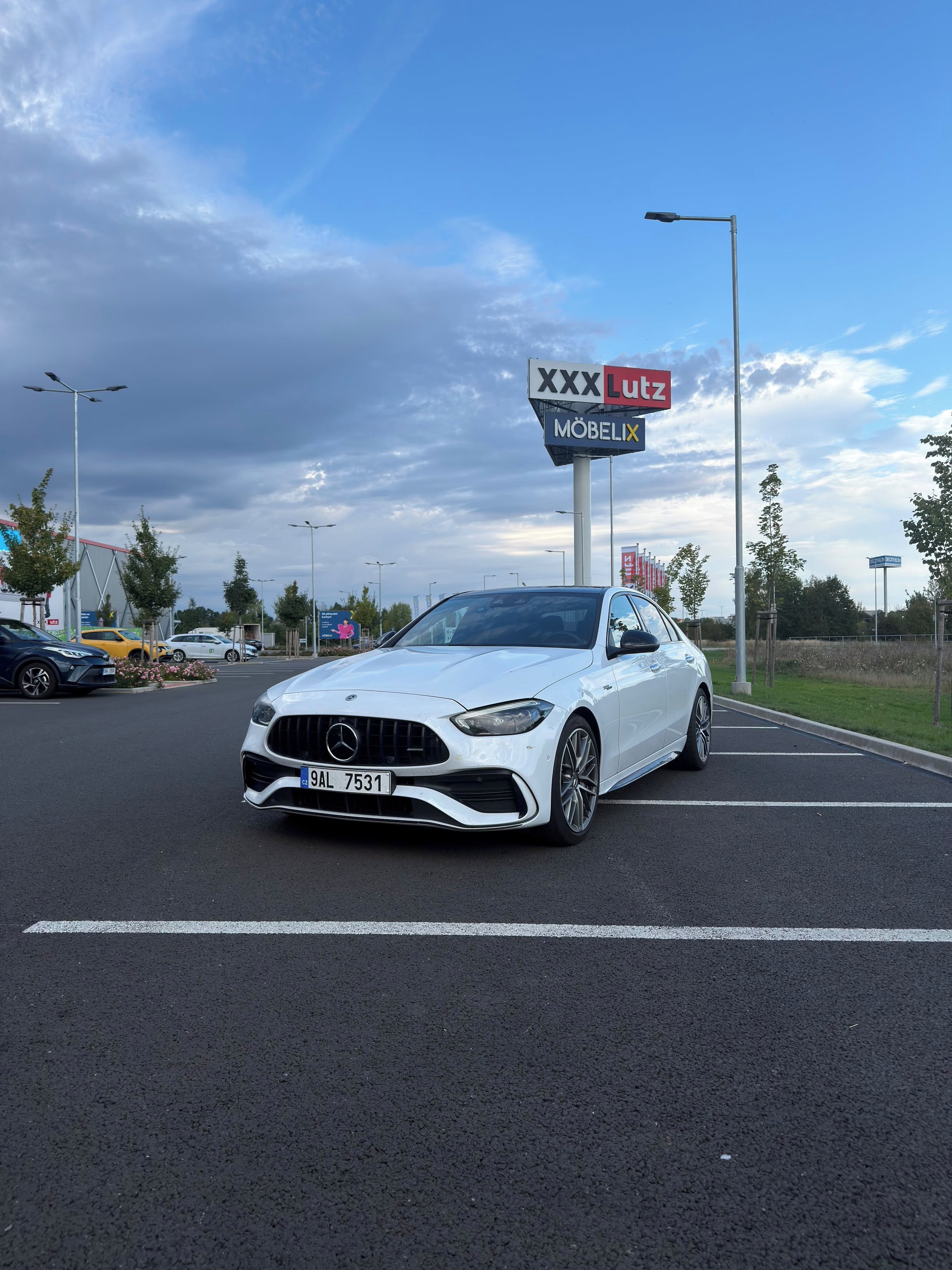 Mercedes-Benz Třídy C, AMG C43 4MATIC+