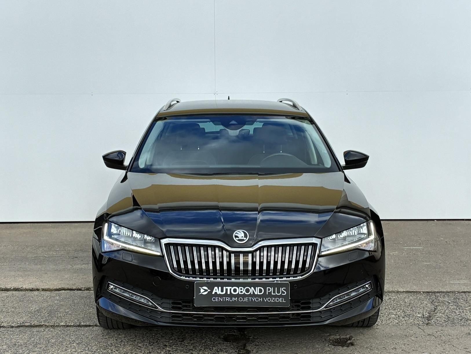 Škoda Superb, 1.5 TSI DSG / 110 kW Style Plu - fotka 4