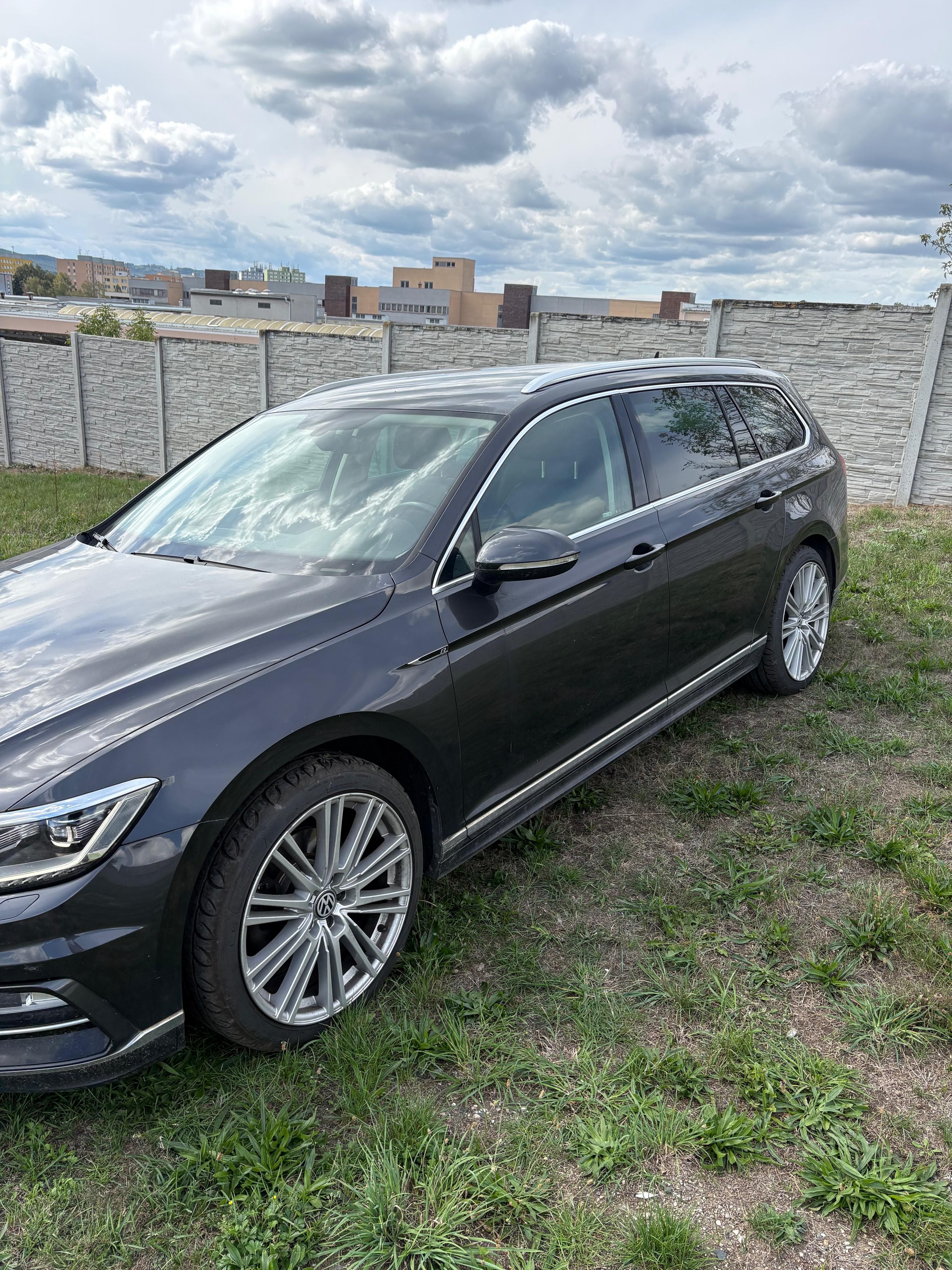 Volkswagen Passat, VW Passat 2.0tdi 110kw - fotka 2