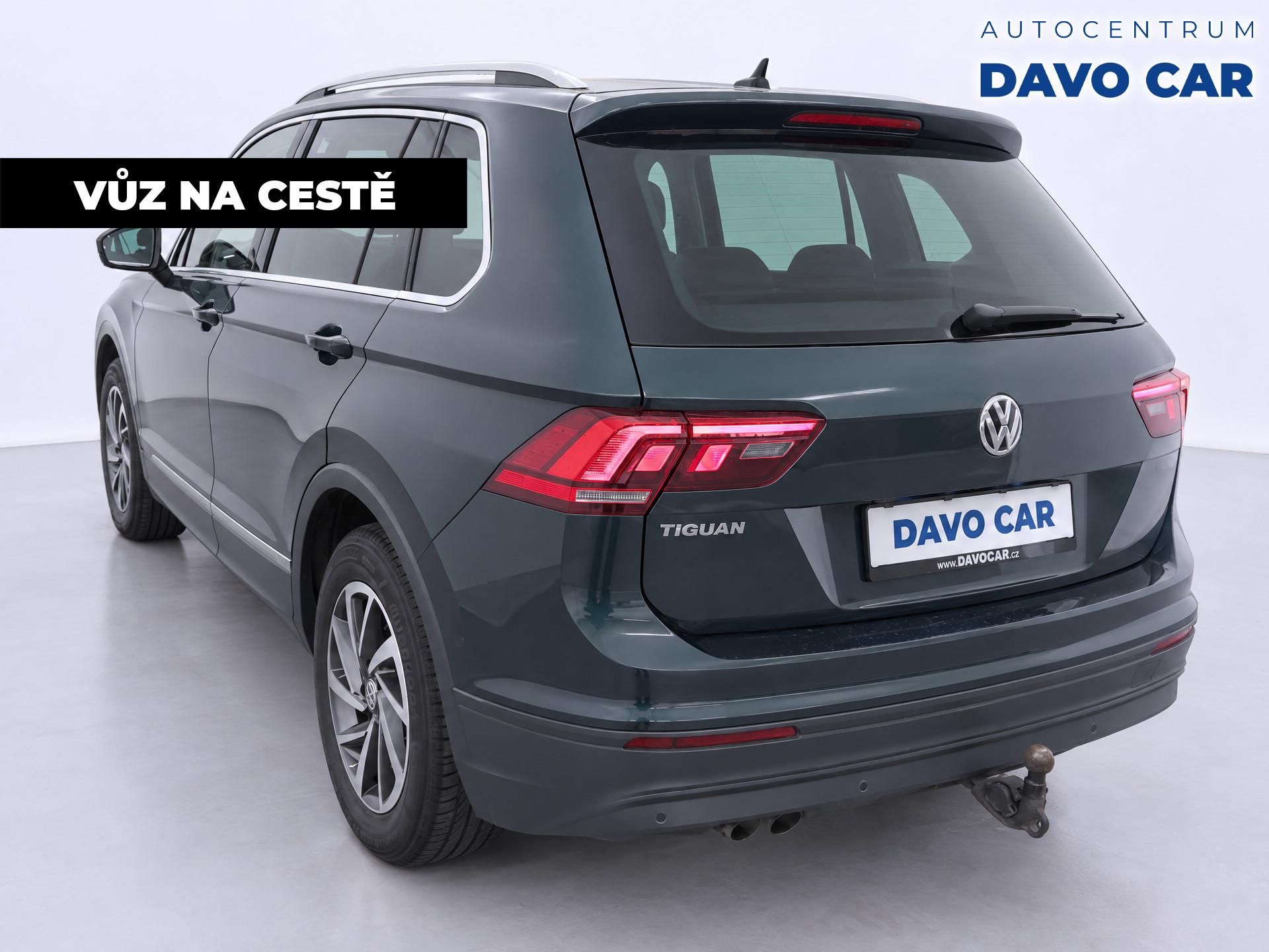 Volkswagen Tiguan, 2,0 TDI Webasto Tažné 1.Maj. - fotka 2