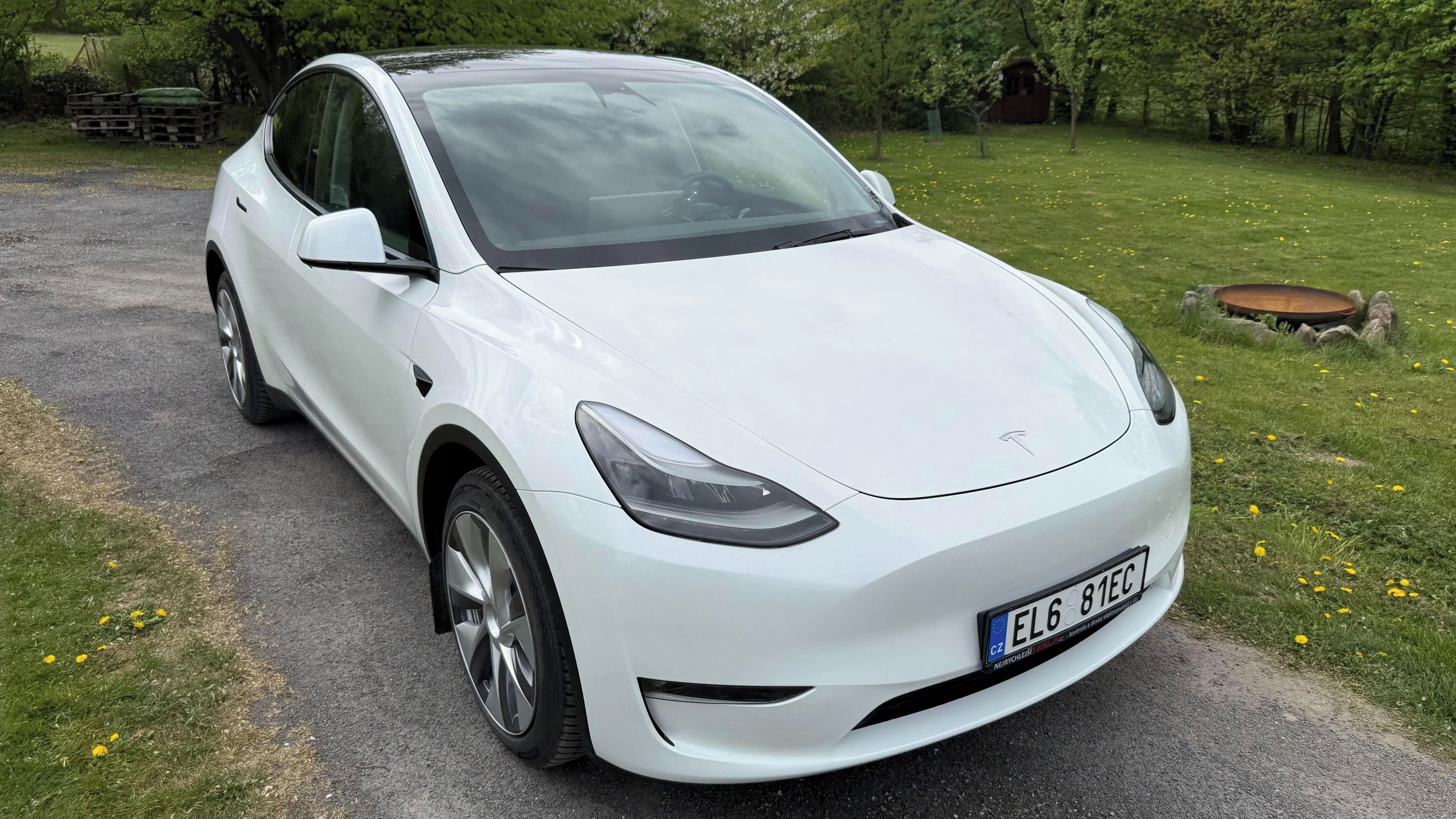 Tesla Model Y, Long Range, tažné, odpočet DPH - fotka 2