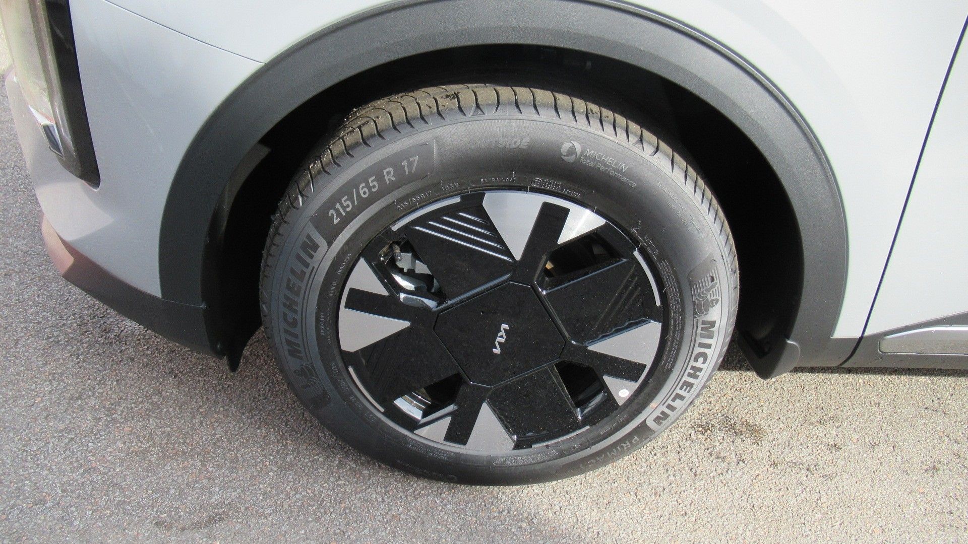 Kia Sportage, 1,6 T-GDi GPF 4x2 7DCT EXCLUSI - fotka 5