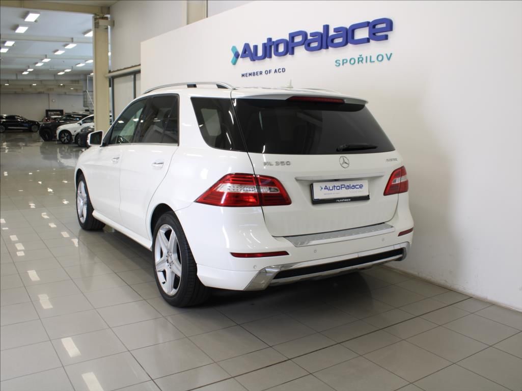 Mercedes-Benz Třídy M, 3,0 350CDI 4M AMG H/K. Pano.TZ - fotka 3