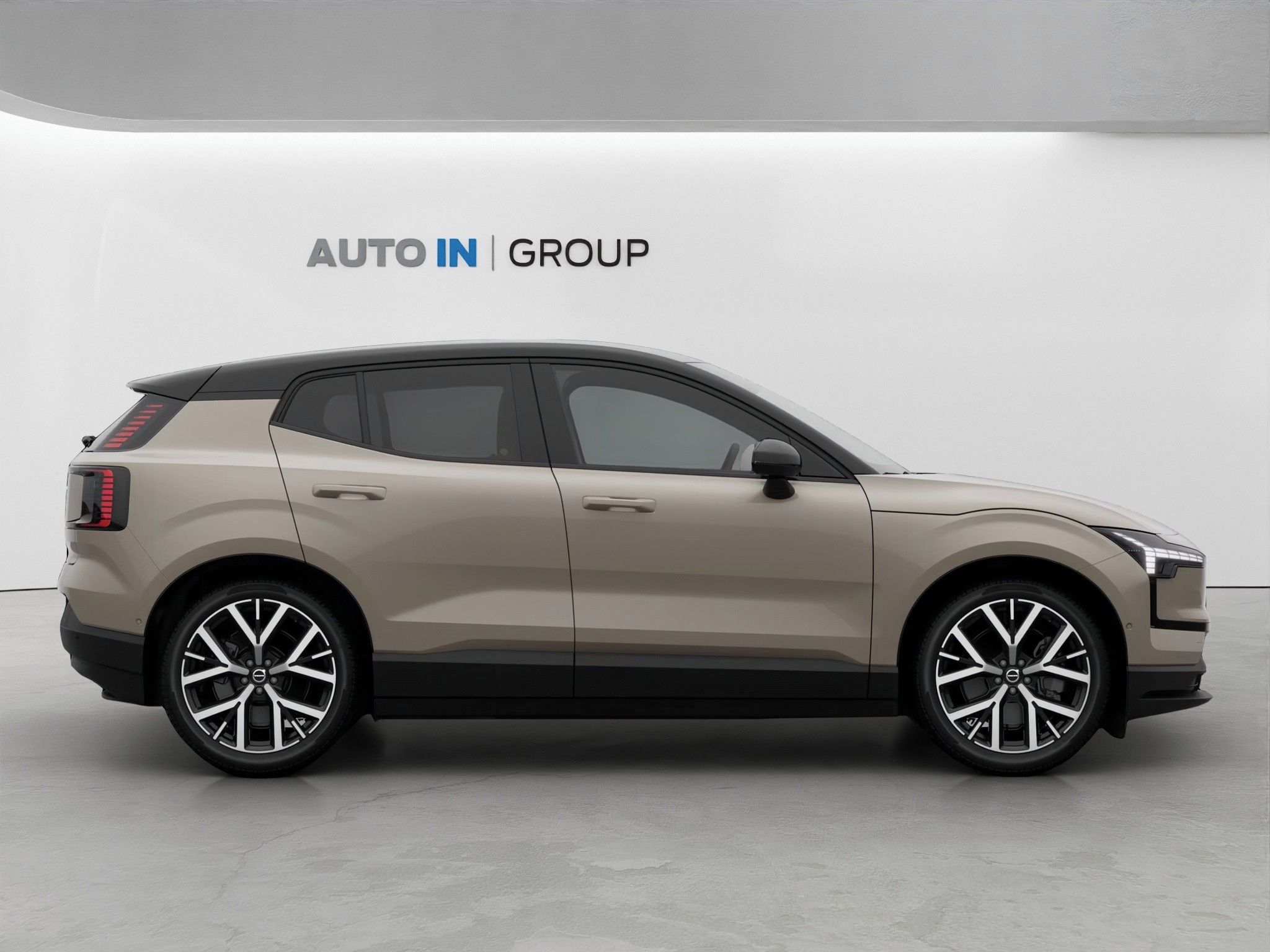 Volvo EX30, ULTRA P8 AWD, 315kW - fotka 5