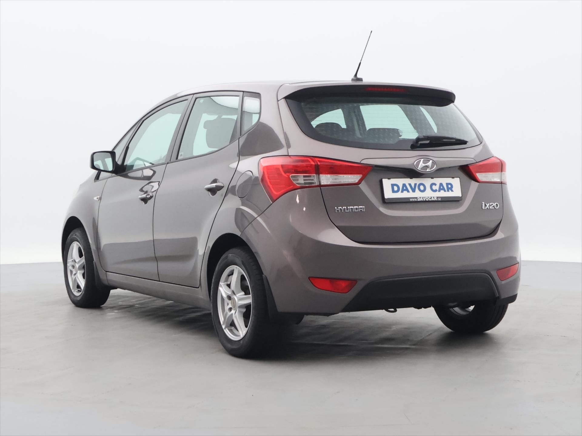 Hyundai ix20, 1,4 CVVTi 66kW Klimatizace CZ - fotka 5