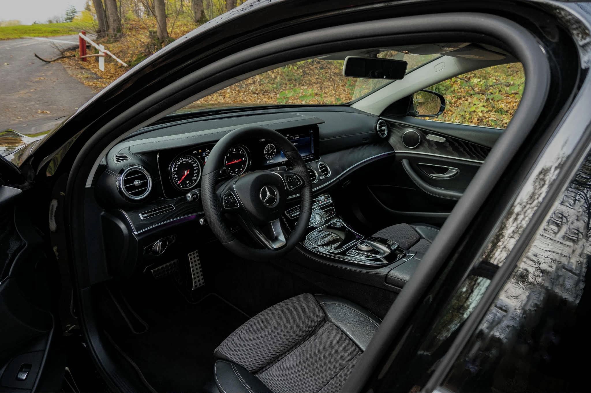 Mercedes-Benz Třídy E, 220d Allterrain - fotka 2