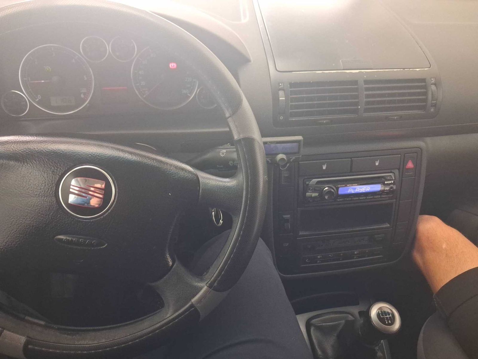 Seat Alhambra, 2.0 TDI, 7 míst, po STK, Tažné - fotka 3