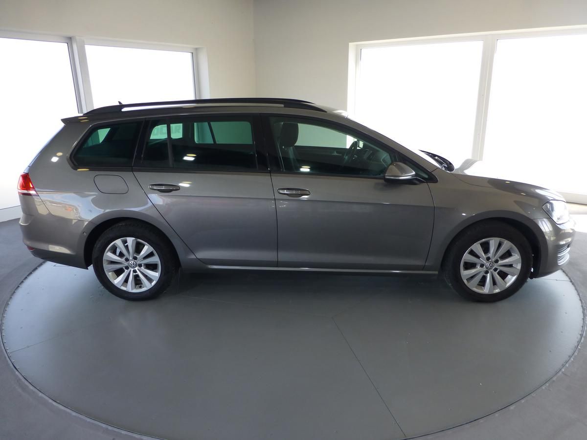 Volkswagen Golf, 1,6TDI*NAVI*DIGI**ALU**PARK.S - fotka 4