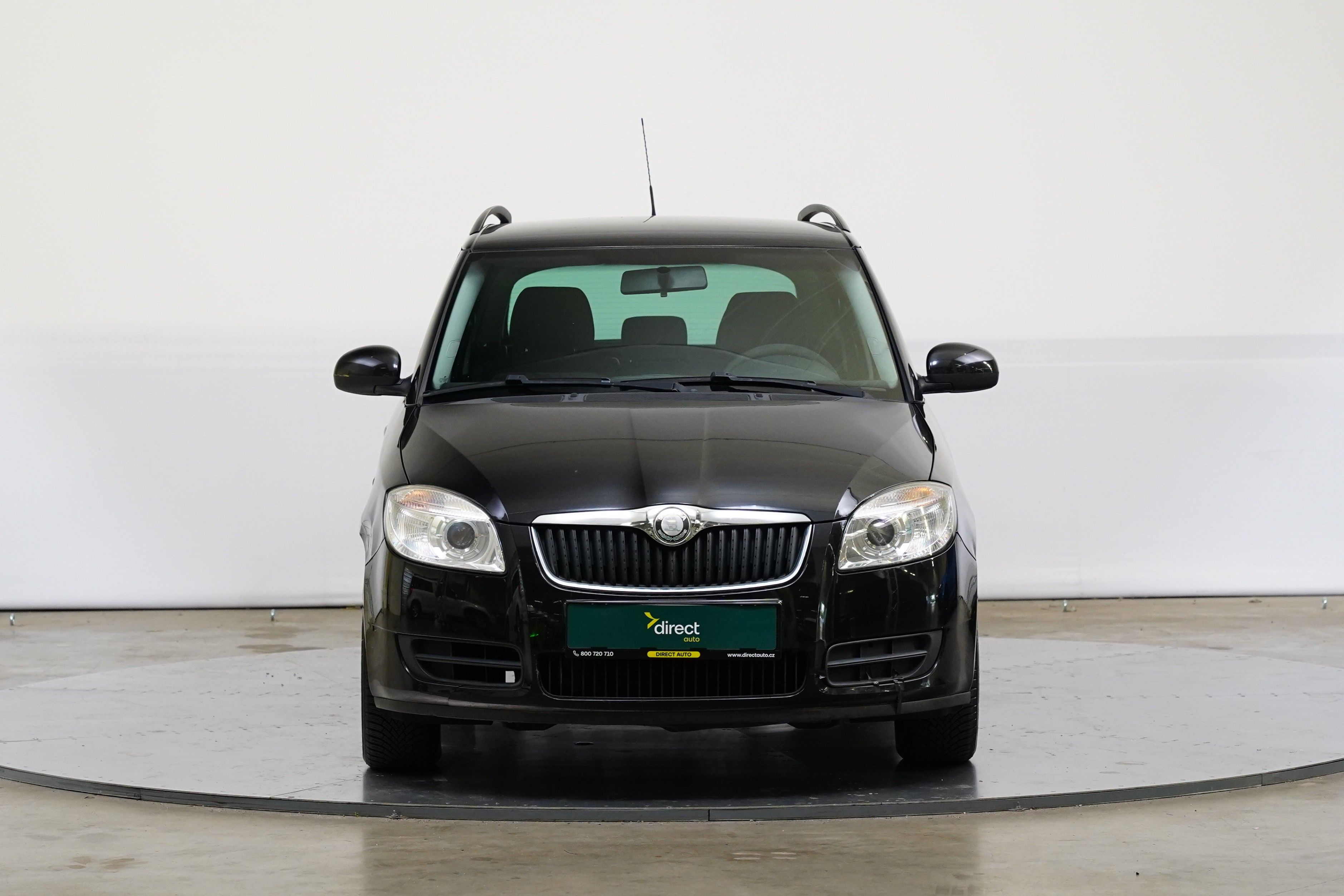 Škoda Fabia, 1.4 16V 63 kW - fotka 4