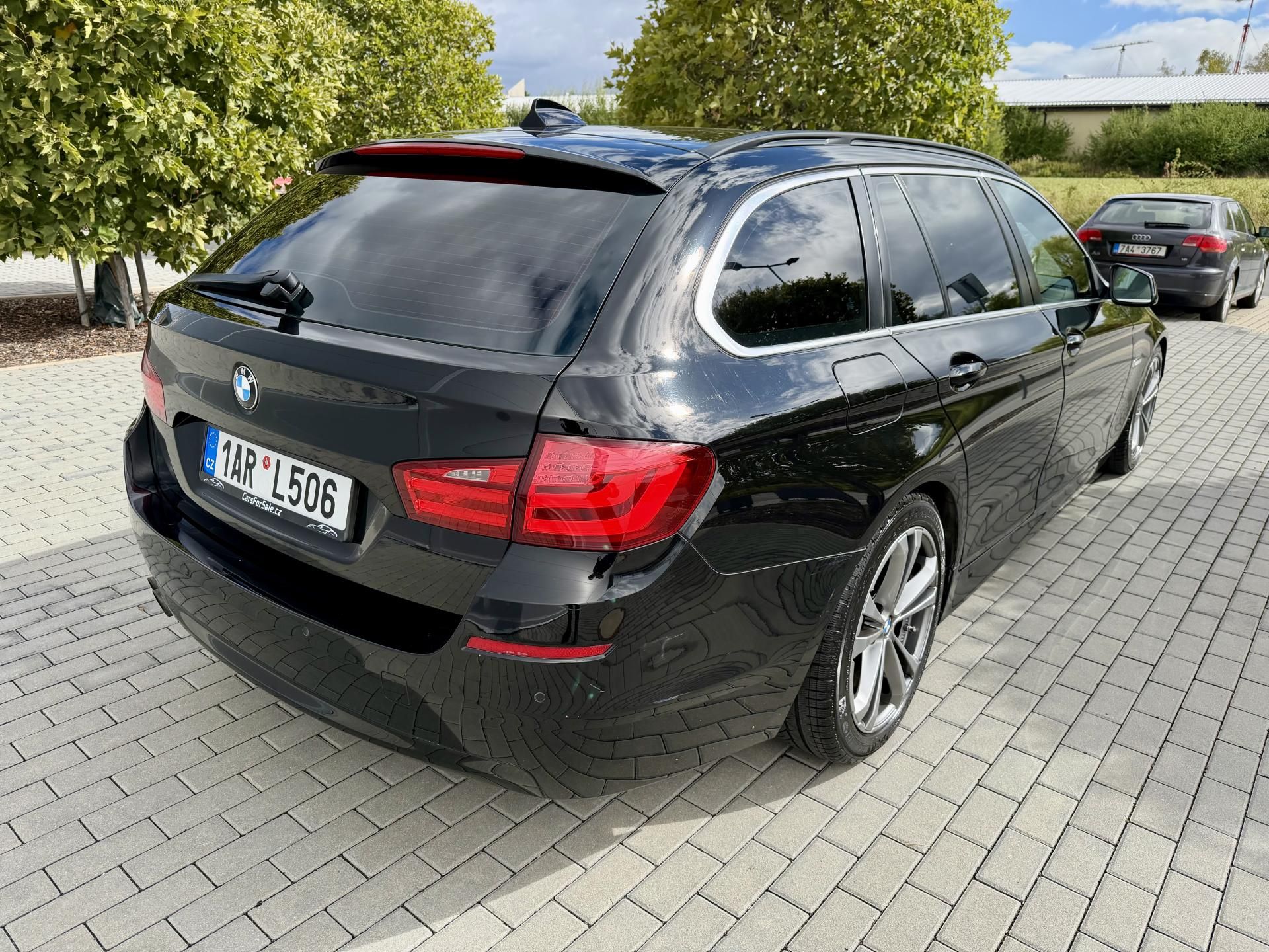 BMW Řada 5, 530xD XENONY NAVIGACE KŮŽE - fotka 6