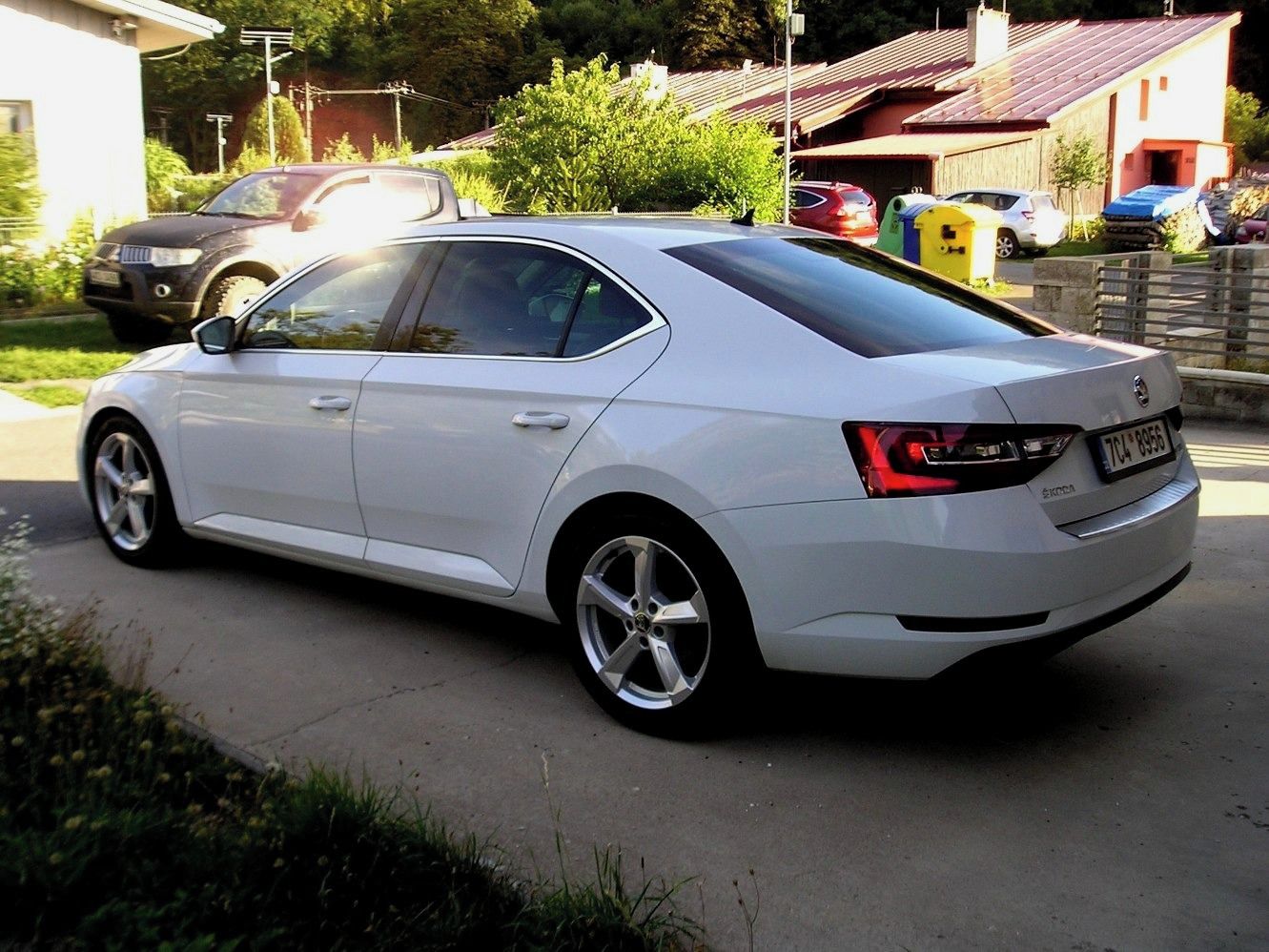 Škoda Superb, Škoda Superb Style Plus 2,0TDi - fotka 4